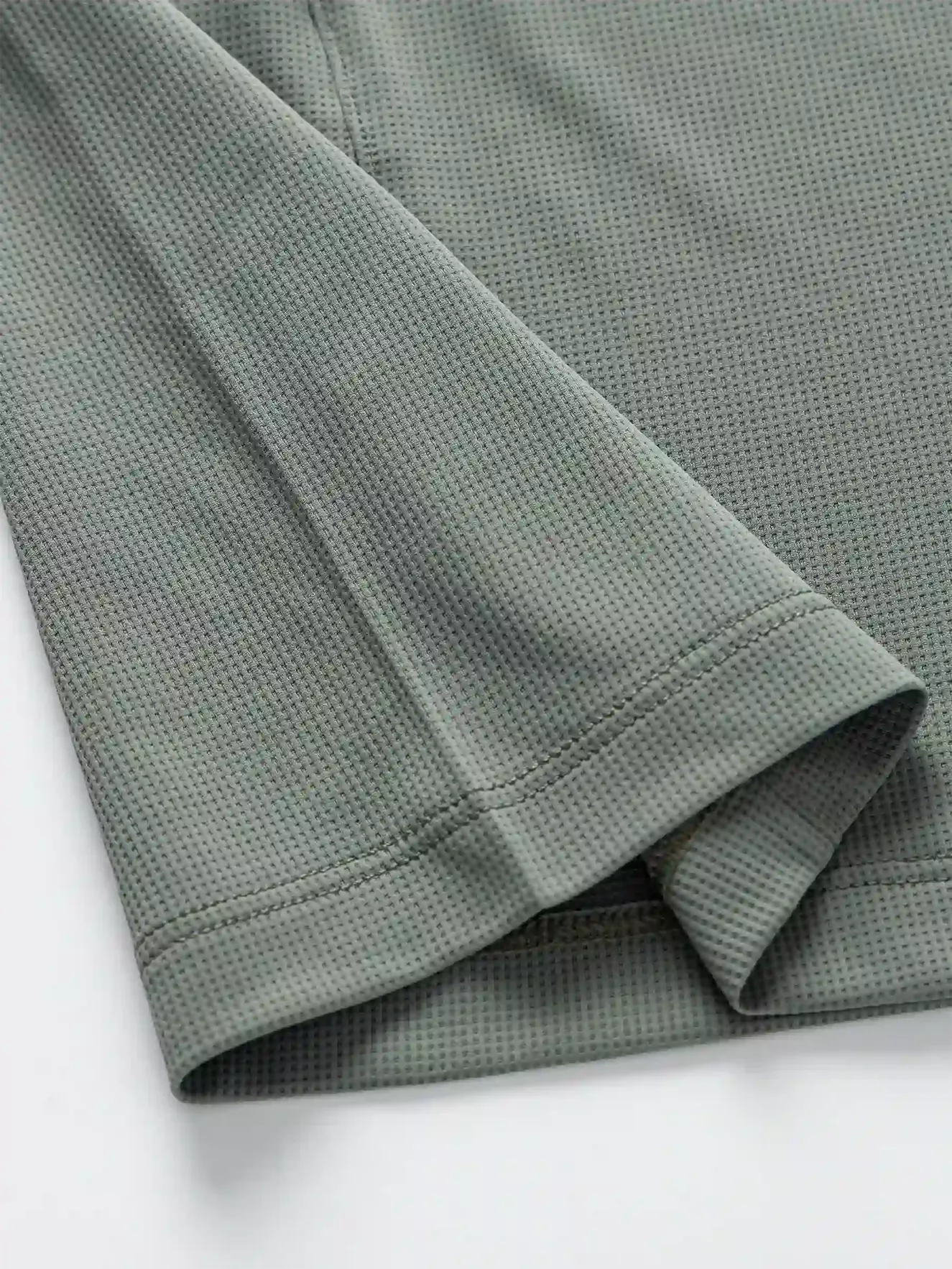 Áo Sát Nách Thể Thao Training PERATO Phom Regular T0TTS5M005