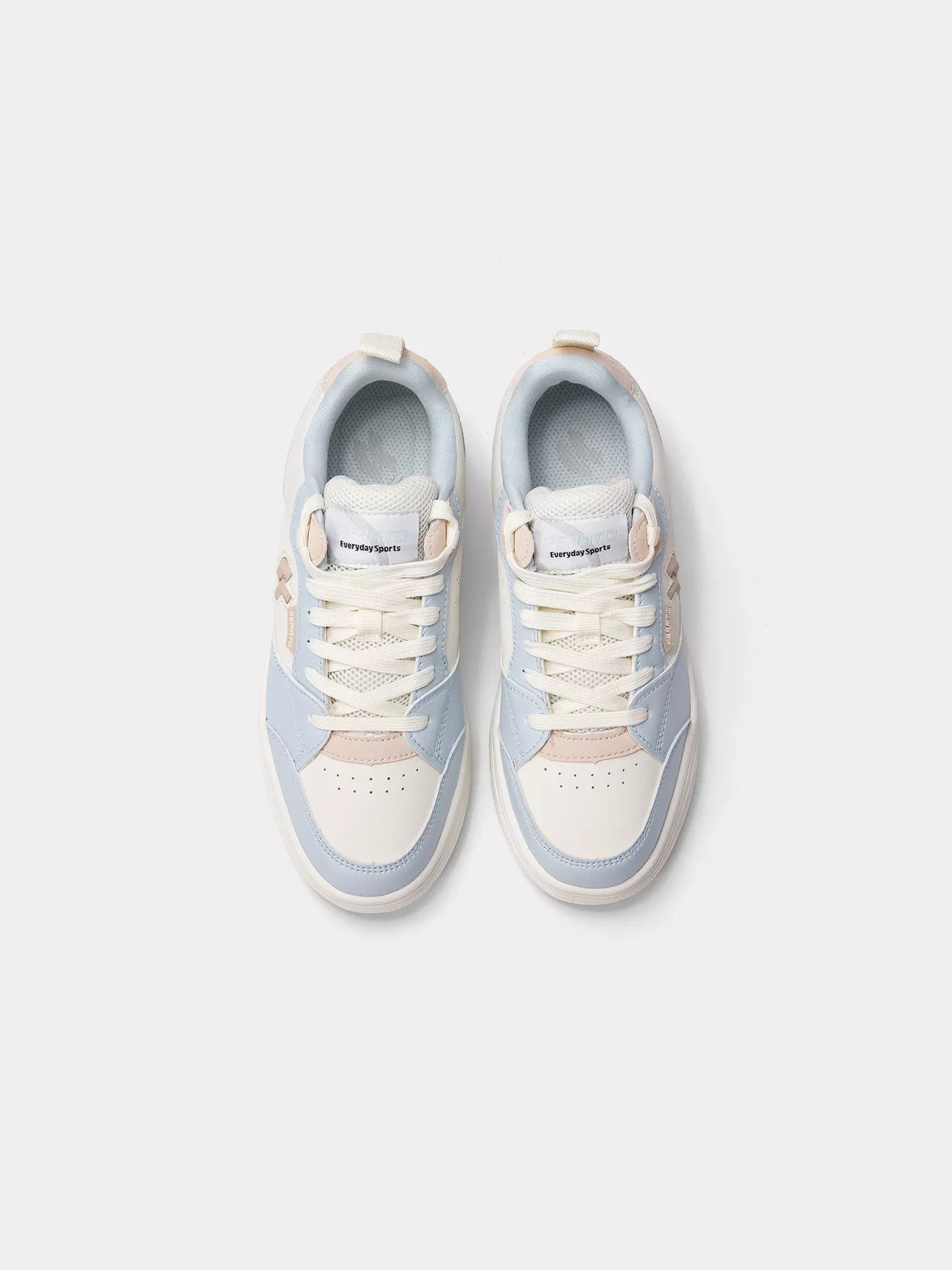 Giày Sneaker Nữ PERATO Phong Cách Thể Thao Lifestyle L0GIS5W010