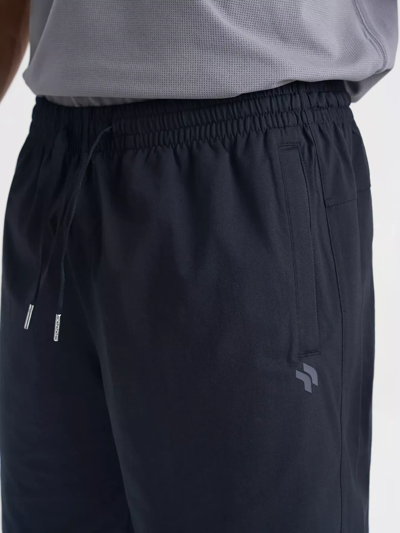 Quần Short Thể Thao Nam Training PERATO Regular T0SCS5M047