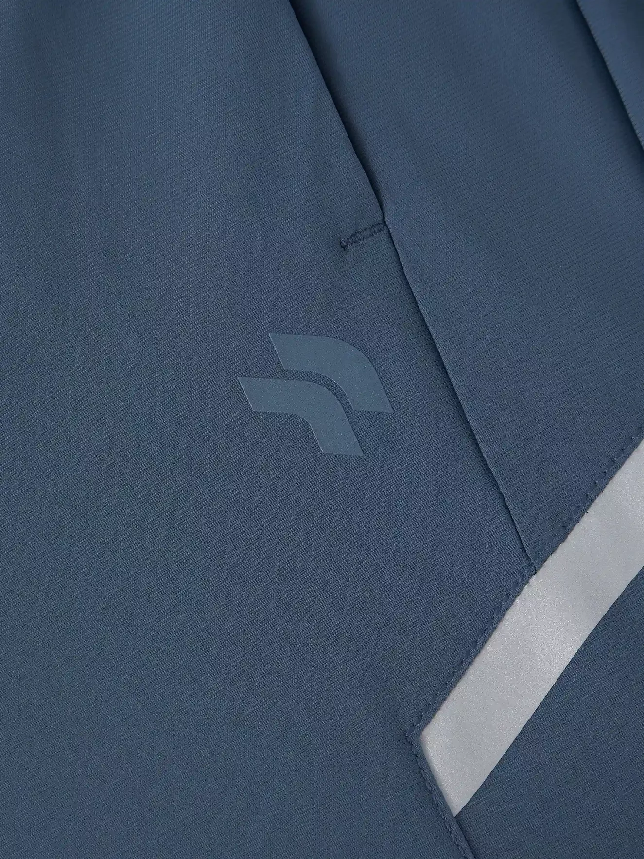 Set Bộ Thể Thao PERATO Phong Cách Training Phom Regular TBTSSCS5M004