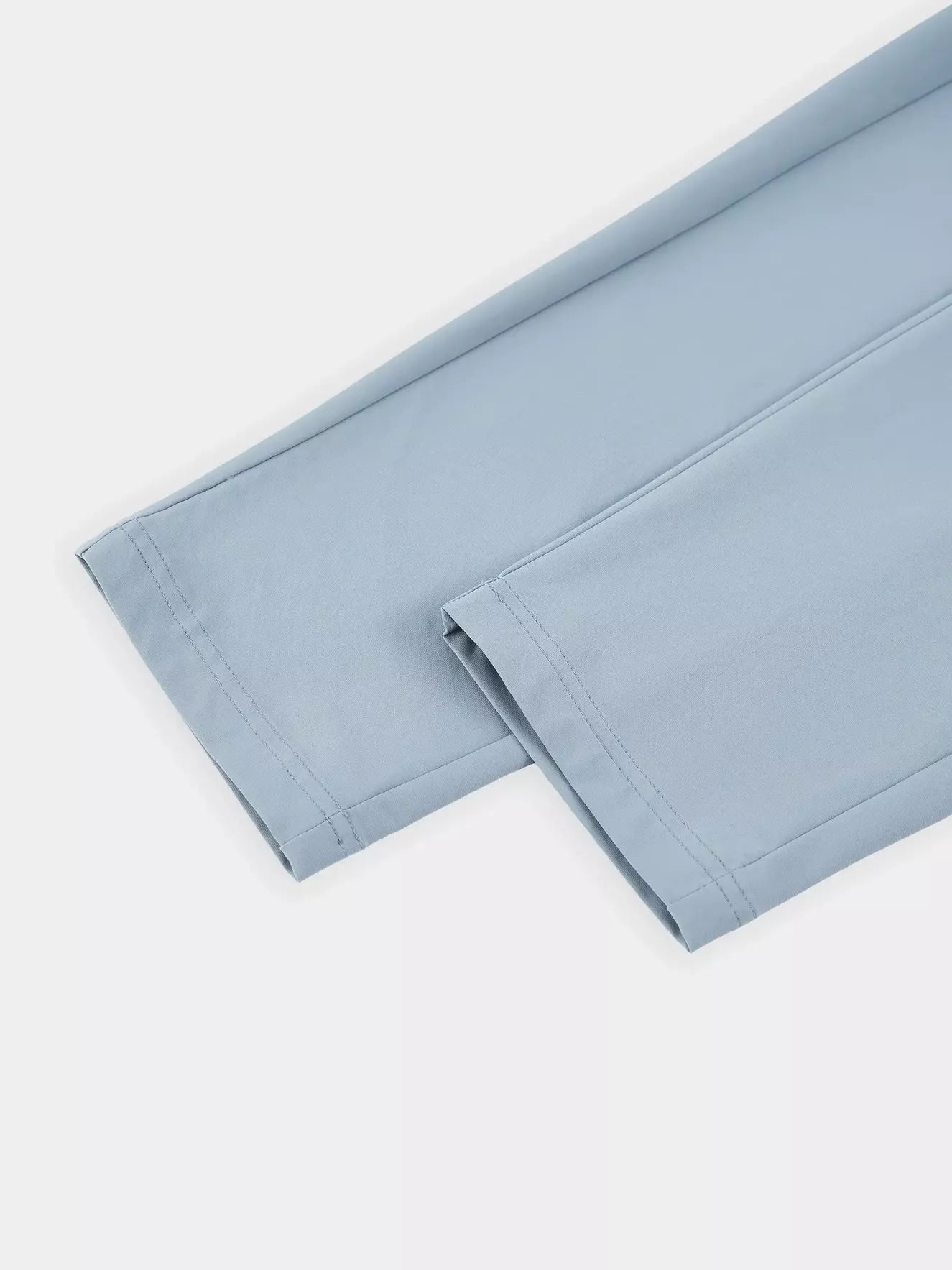 Set Bộ Gió Nam PERATO Phong Cách Thể Thao Training TBGW5M026