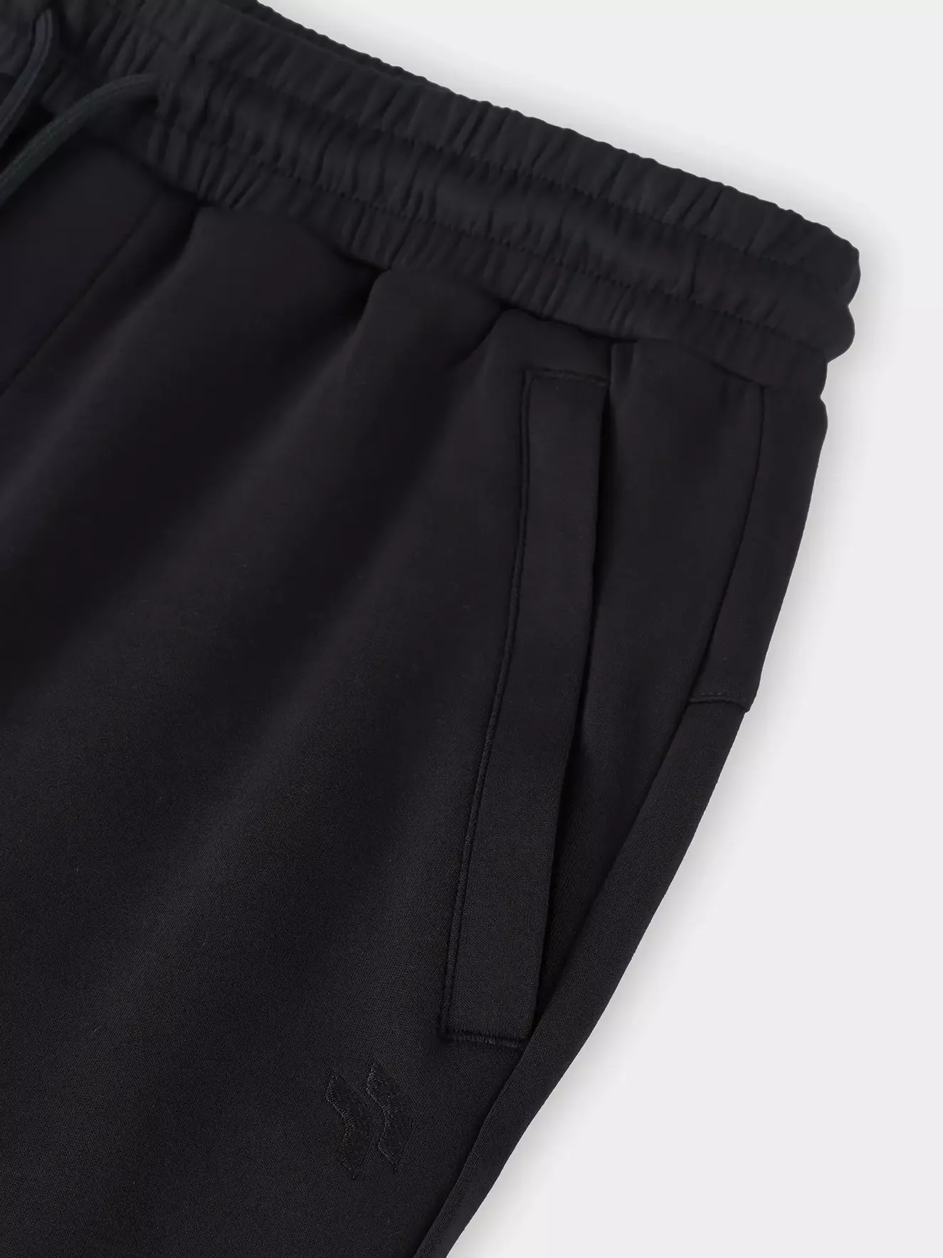 Quần Nỉ Nam PERATO Cạp Chun Phong Cách Training TBQNW5M010