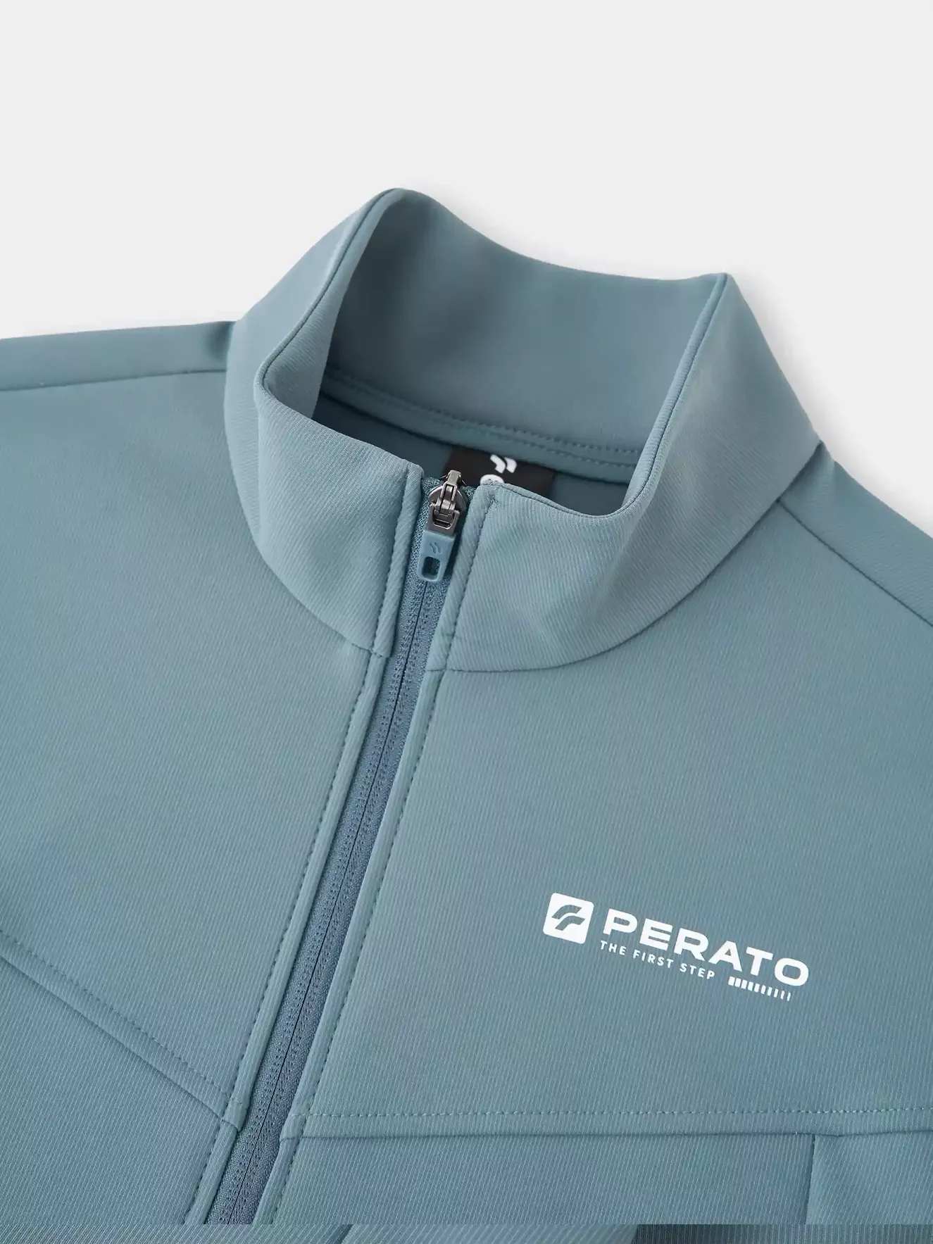 Áo Nỉ Khóa Nam PERATO Training Cổ Dựng Regular TBKNW5M041