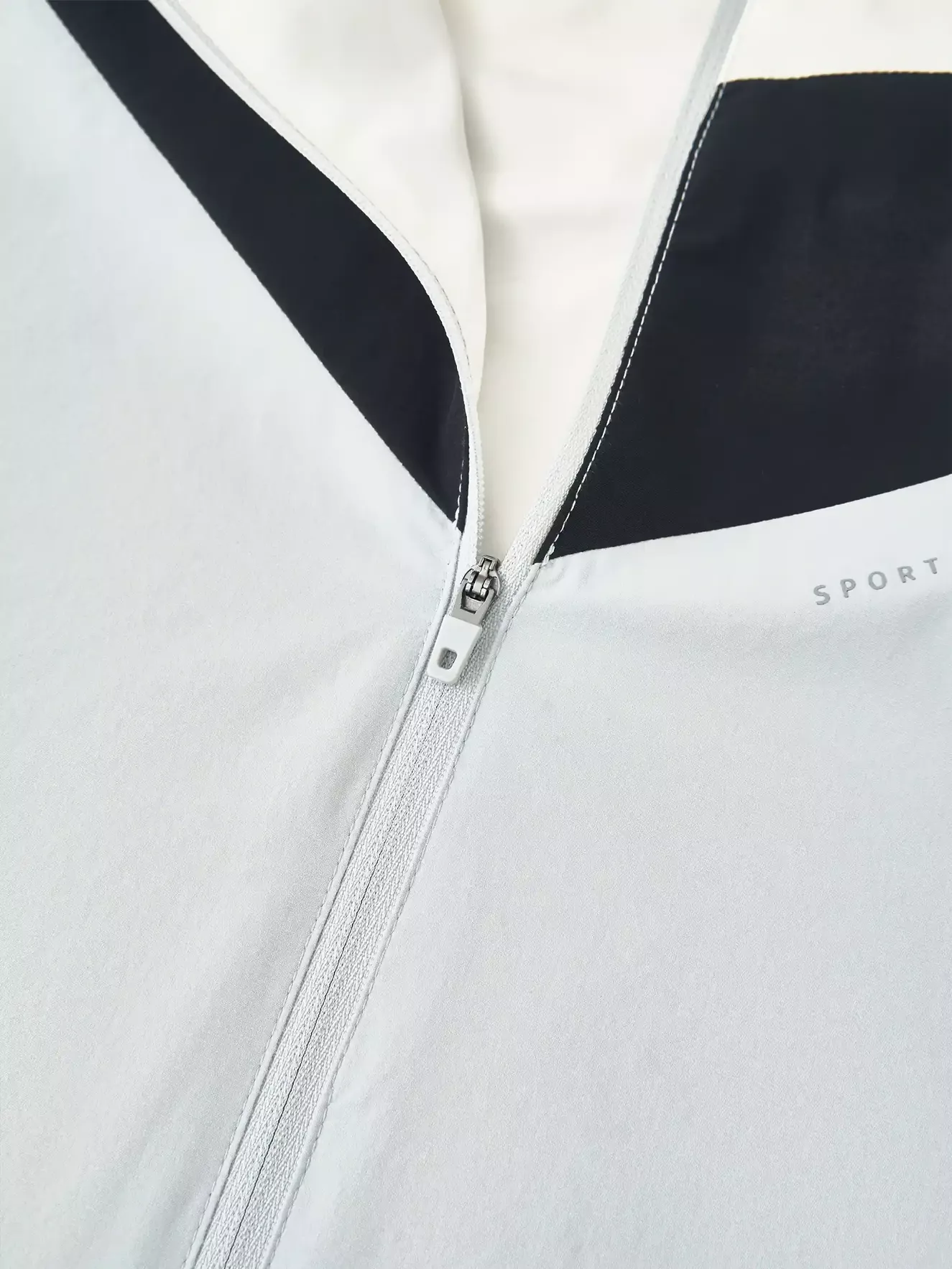 Set Bộ Gió Nữ Can Phối PERATO Training Phom Regular TBGW5W021