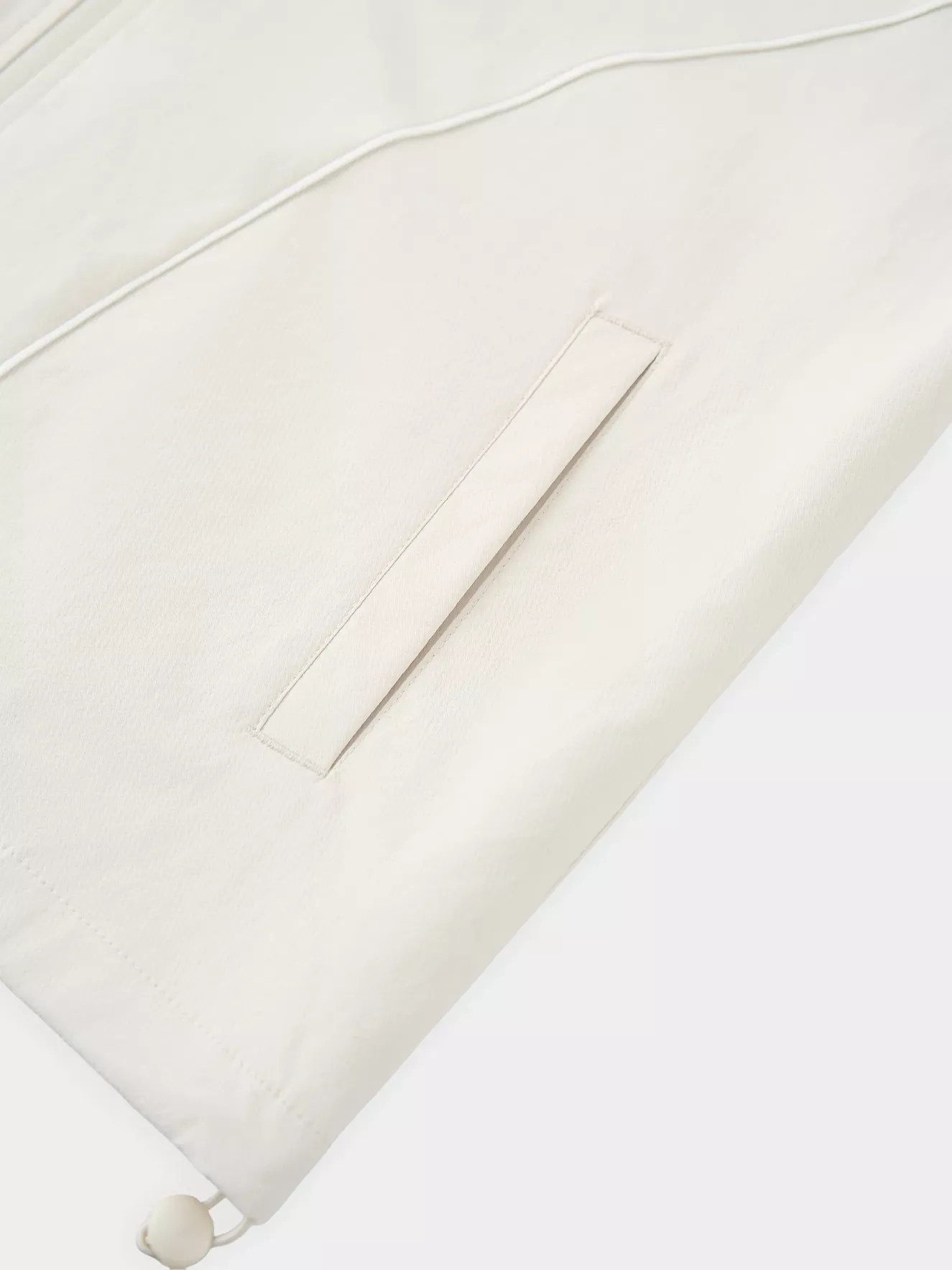 Áo Khoác Gió Nữ PERATO Cổ Dựng 2 Lớp Phối Line TBKGW5W024