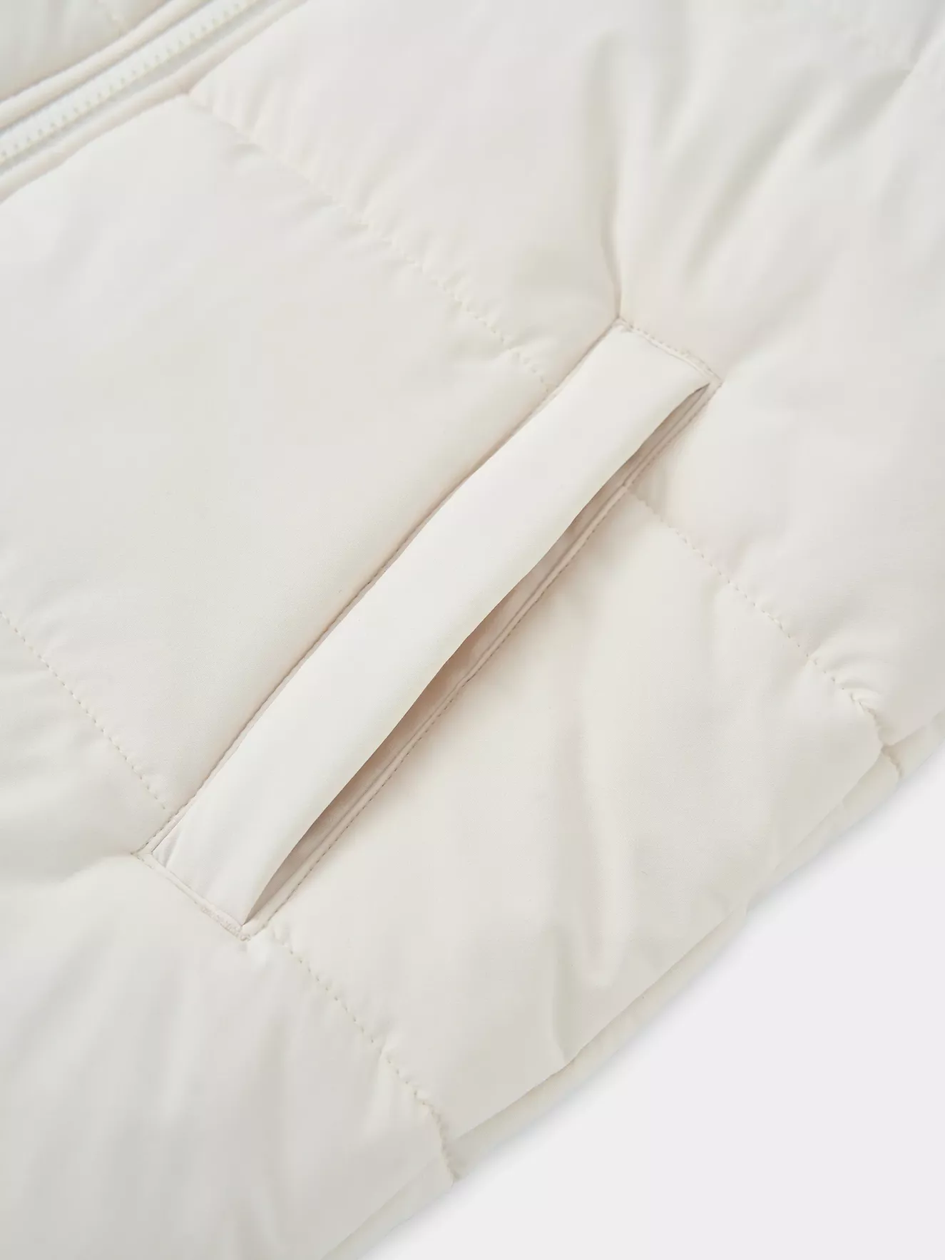 Áo Khoác Phao Nữ Chần Bông PERATO Can Phối L0CBW5W023