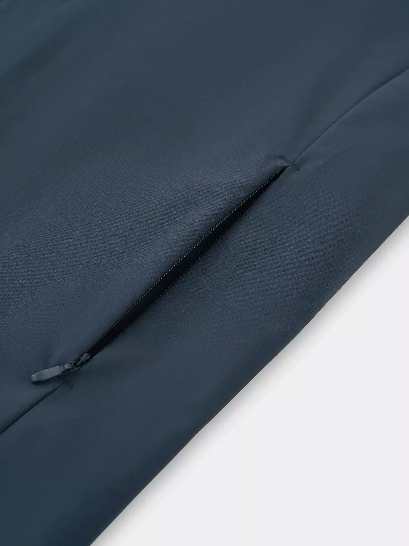 Áo Khoác Gió Nam Cổ Dựng PERATO Phong Cách Training T0KGW5M024