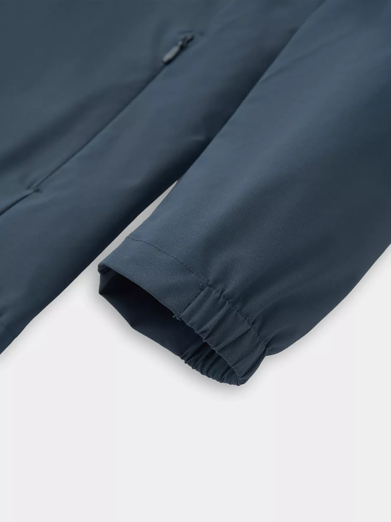 Áo Khoác Gió Nam Cổ Dựng PERATO Phong Cách Training T0KGW5M024