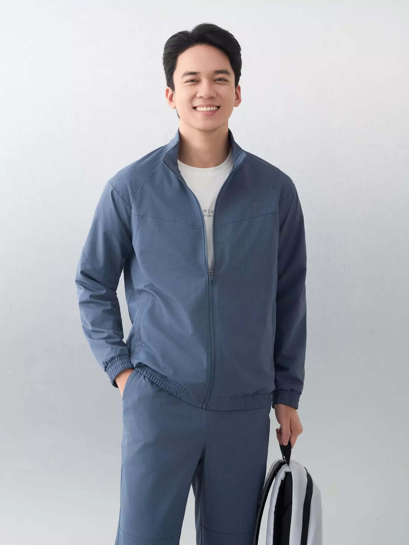 Set Bộ Gió Nam PERATO Phong Cách Training Thêu Cao Cấp TBGW5M040