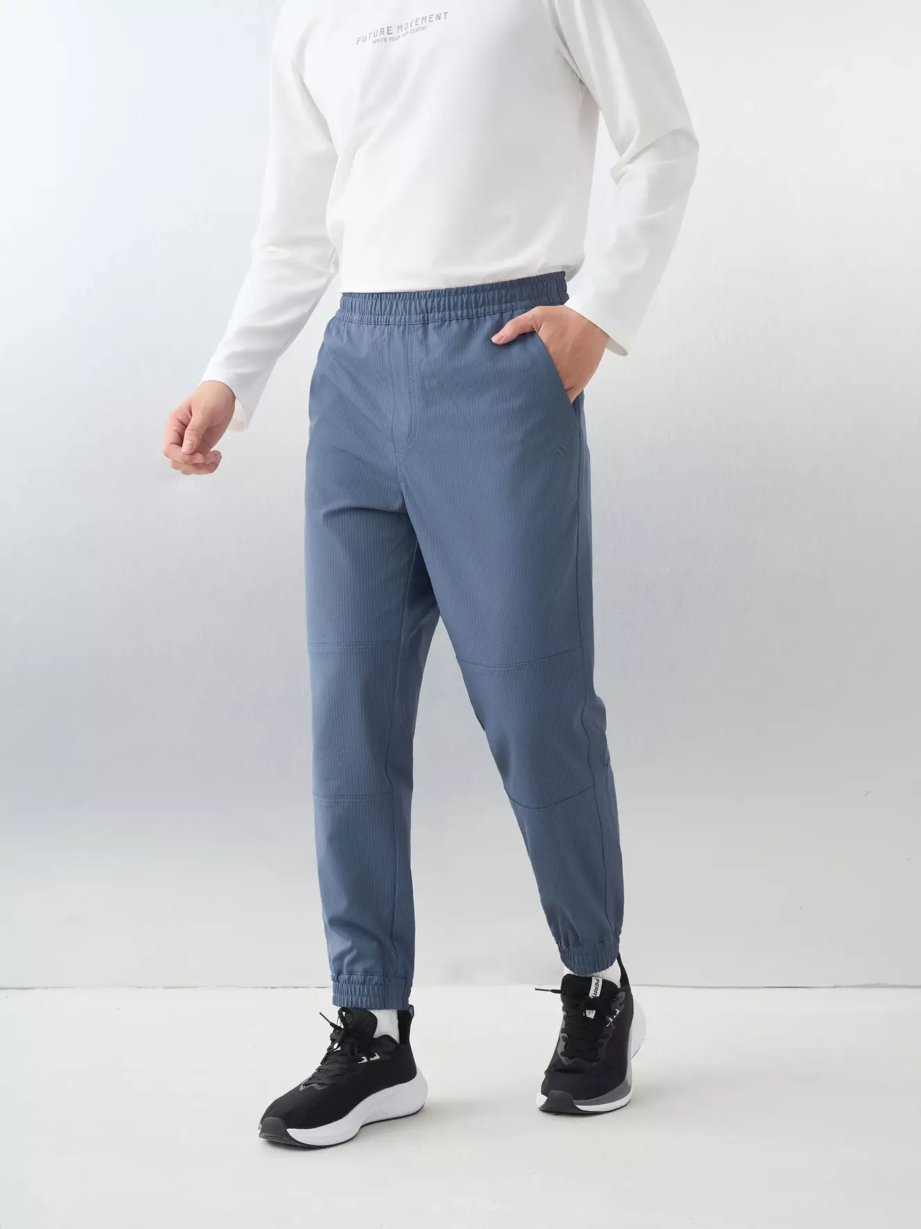 Set Bộ Gió Nam PERATO Phong Cách Training Thêu Cao Cấp TBGW5M040