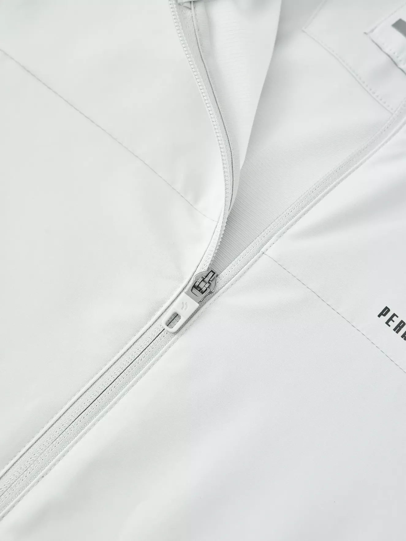 Set Bộ Gió PERATO Nam Phong Cách Training Năng Động TBGW5M021