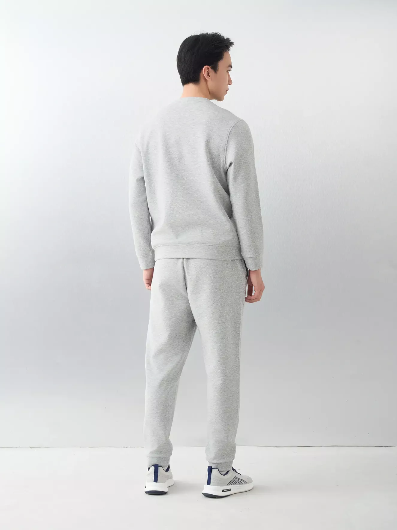 Set Bộ Nỉ Nam PERATO Phong Cách Lifestyle Phom Regular LBNW5M037