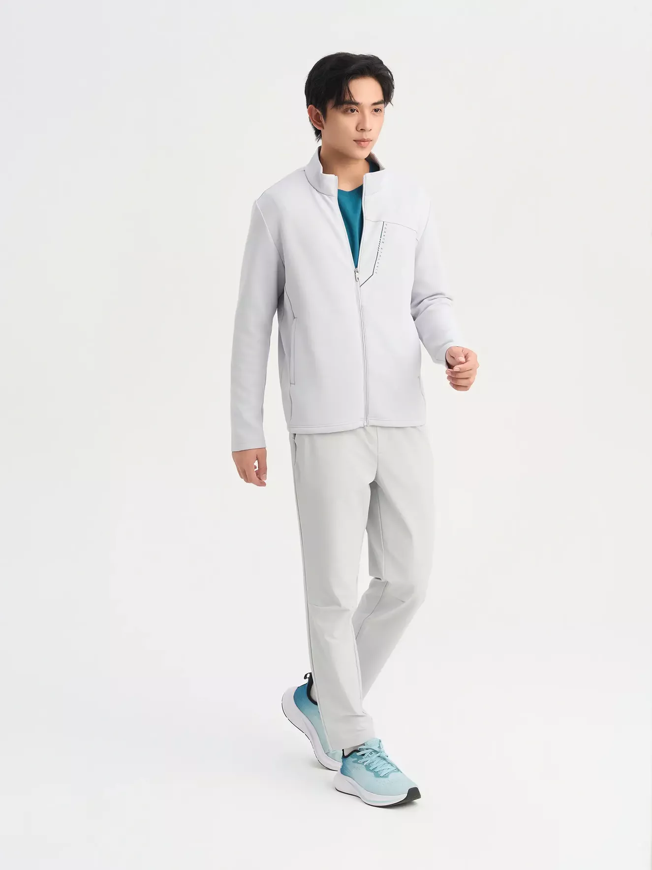 Áo Nỉ Nam Kéo Khóa PERATO Phong Cách Training TBKNW5M015