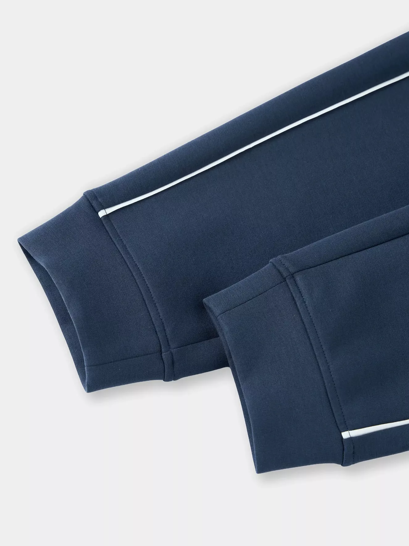 Quần Nỉ Nam PERATO Phong Cách Training Phối Sọc TBQNW5M014