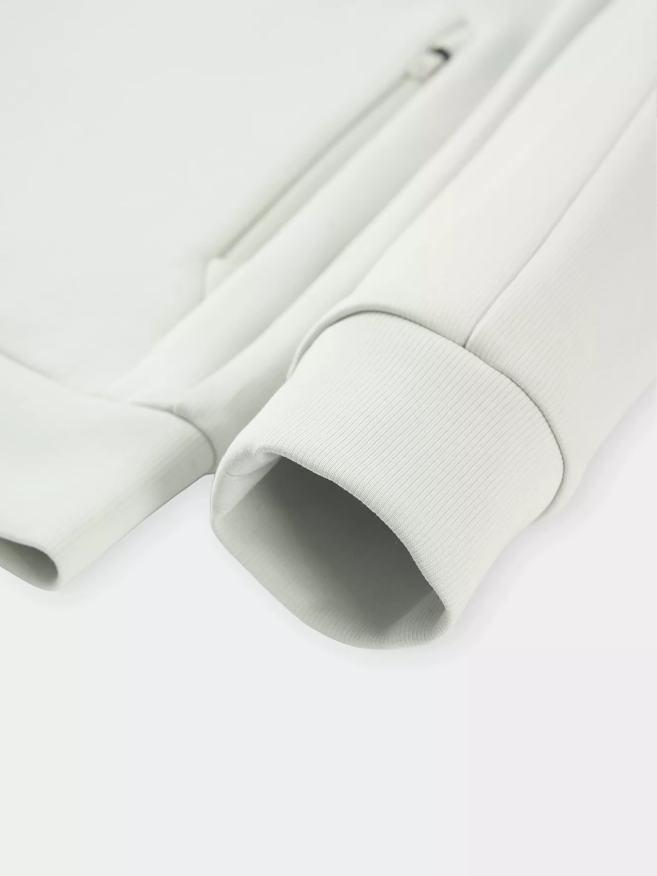 Áo Nỉ Khóa Nam Có Mũ PERATO Phong Cách Training Can Phối TBKNW5M042