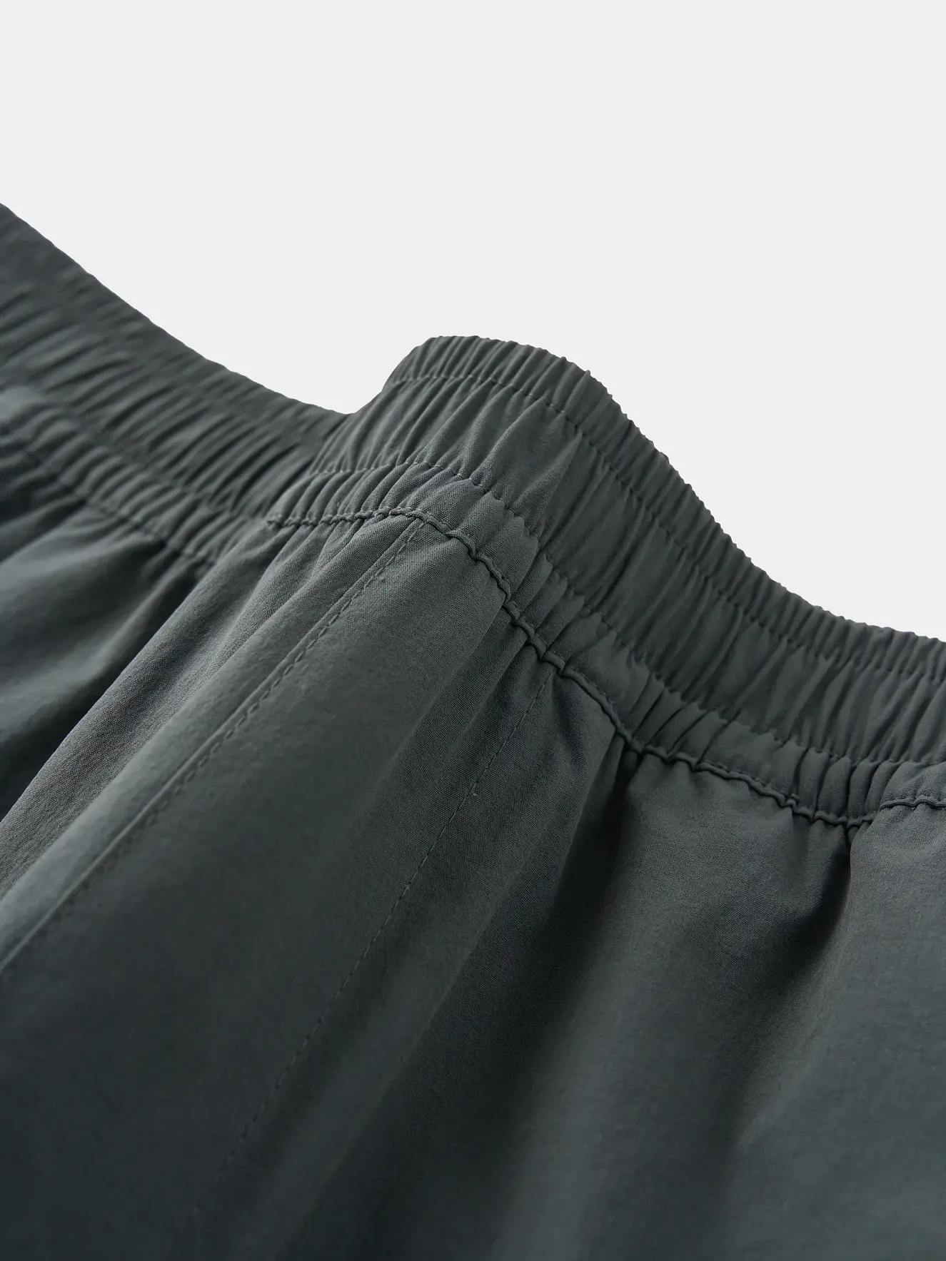 Quần Short Nam PERATO Phong Cách Thể Thao Running Phom Regular R0SCS6M125