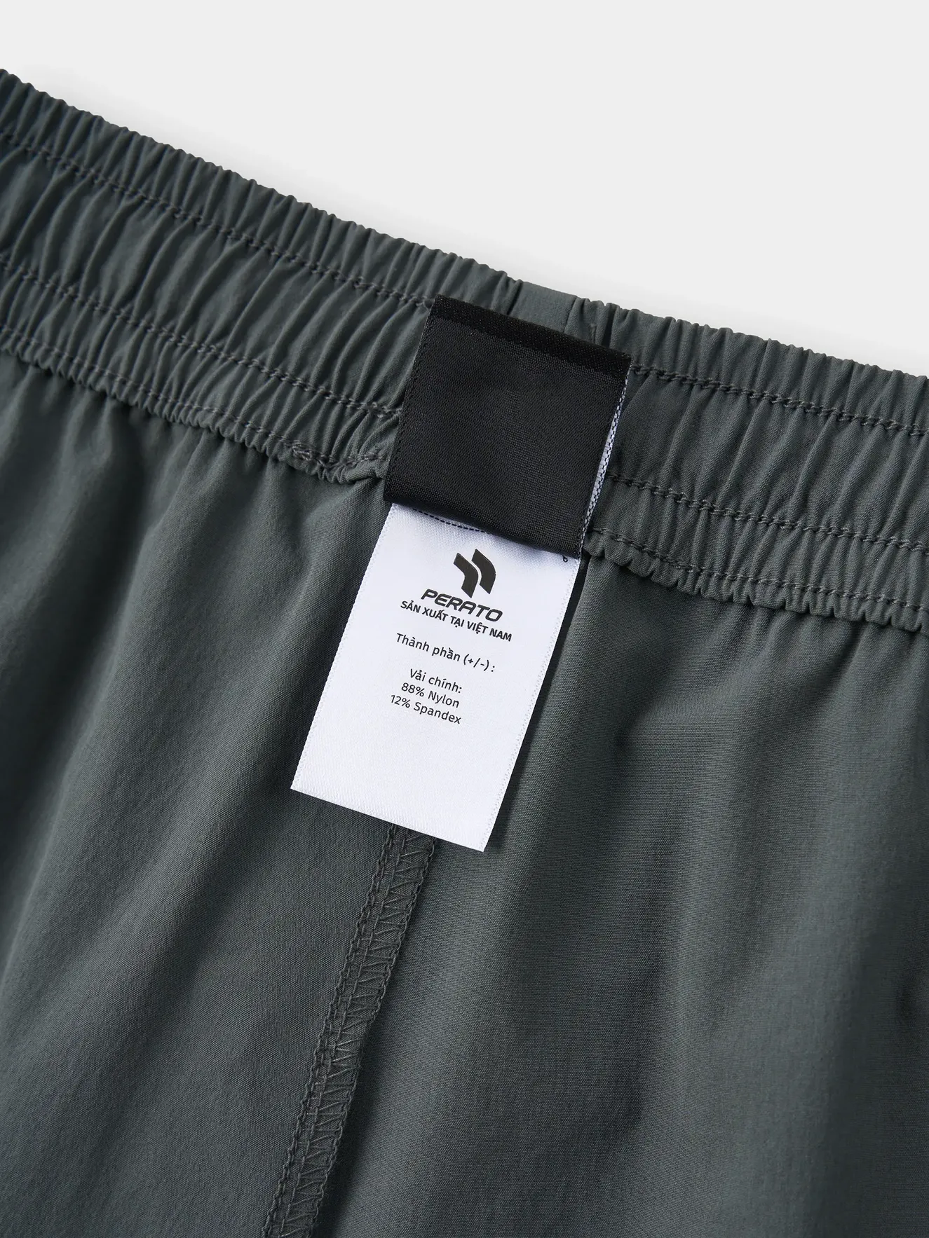 Quần Short Nam PERATO Phong Cách Thể Thao Running Phom Regular R0SCS6M125