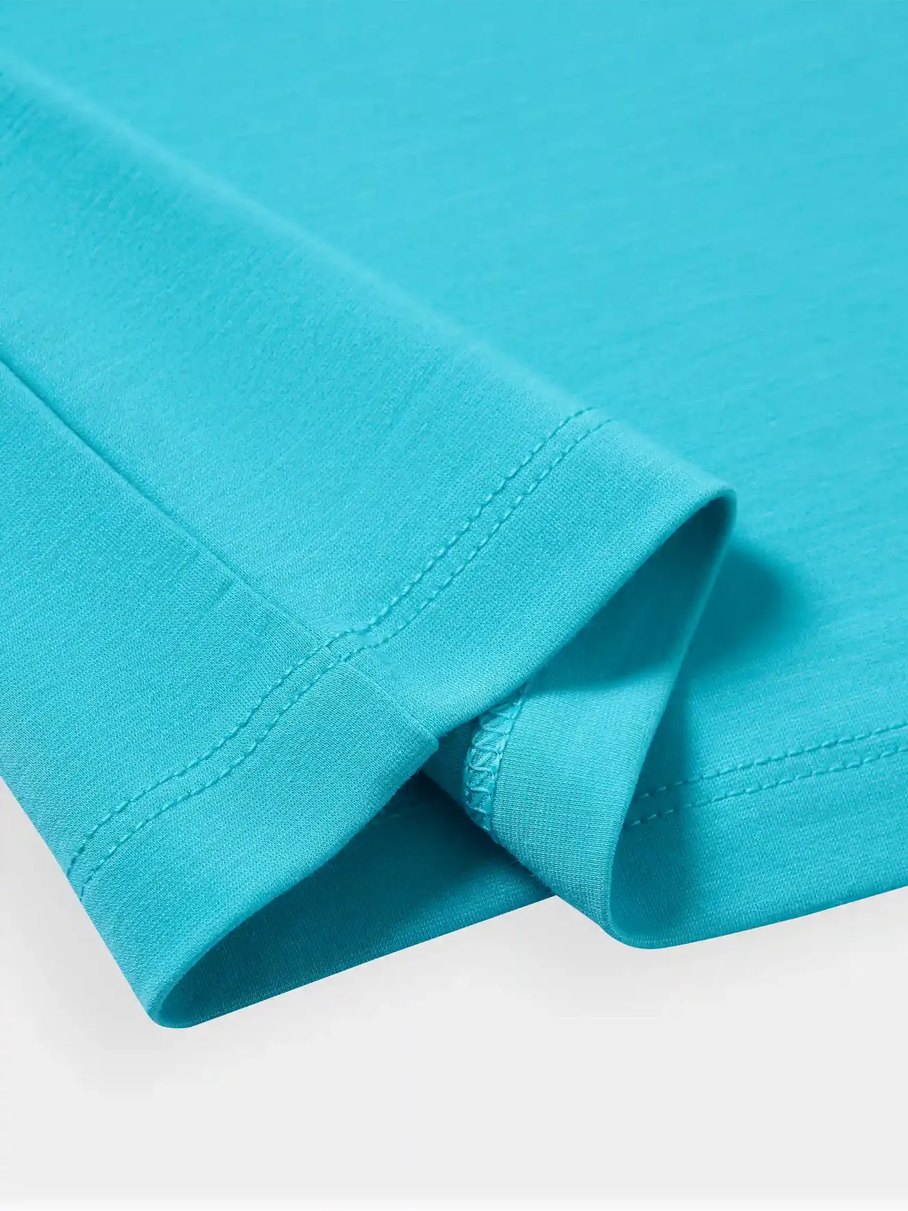 Áo Thun Nam Bé Trai PERATO Phom Regular Phong Cách Lifestyle L0TSS6B003