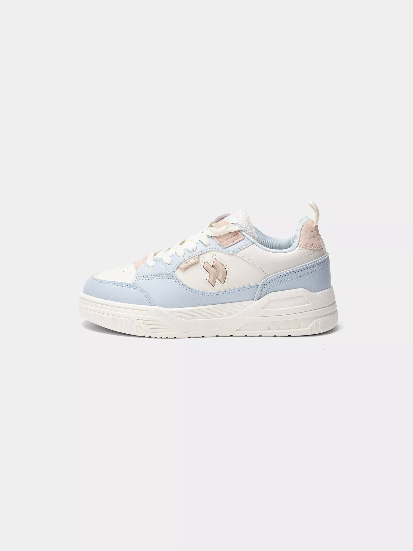Giày Sneaker Nữ PERATO Phong Cách Thể Thao Lifestyle L0GIS5W010