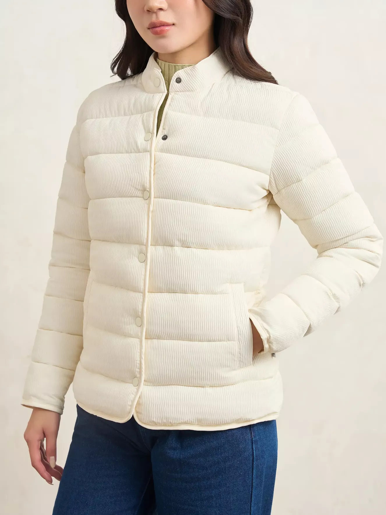 Áo Phao Nữ Nhẹ 5S Fashion Không Mũ Cúc Bấm W0APH25004