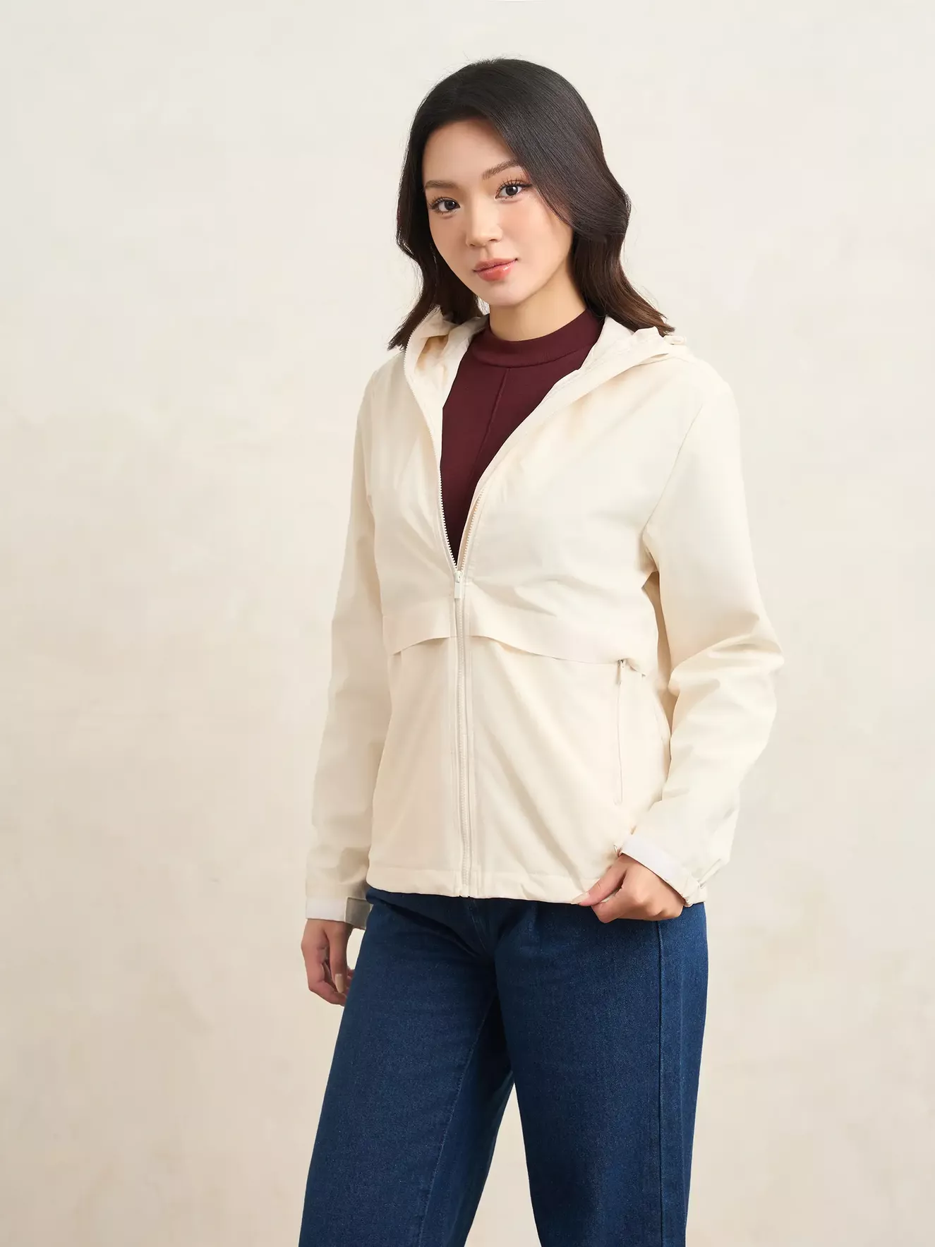 Áo Khoác Gió Nữ 5S Fashion Có Mũ Phom Regular In Basic W0AKG25003