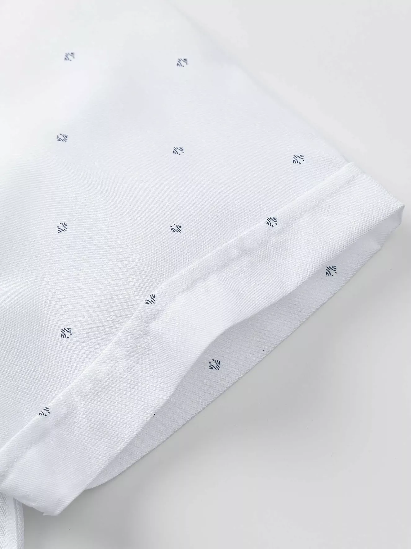 Áo Sơ Mi Nam Ngắn Tay 5S Fashion Họa Tiết ASC24078