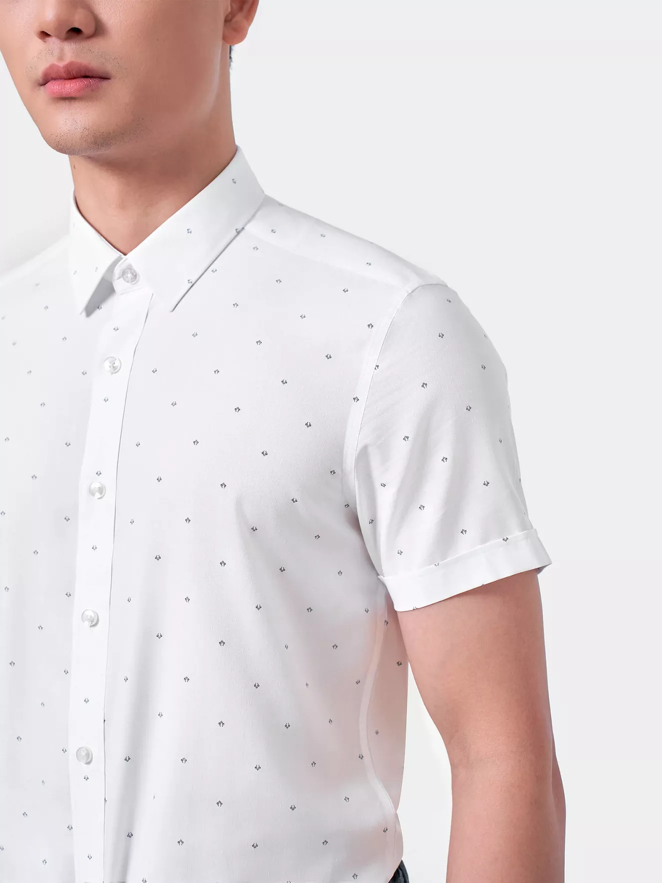 Áo Sơ Mi Nam Ngắn Tay 5S Fashion Họa Tiết ASC24078