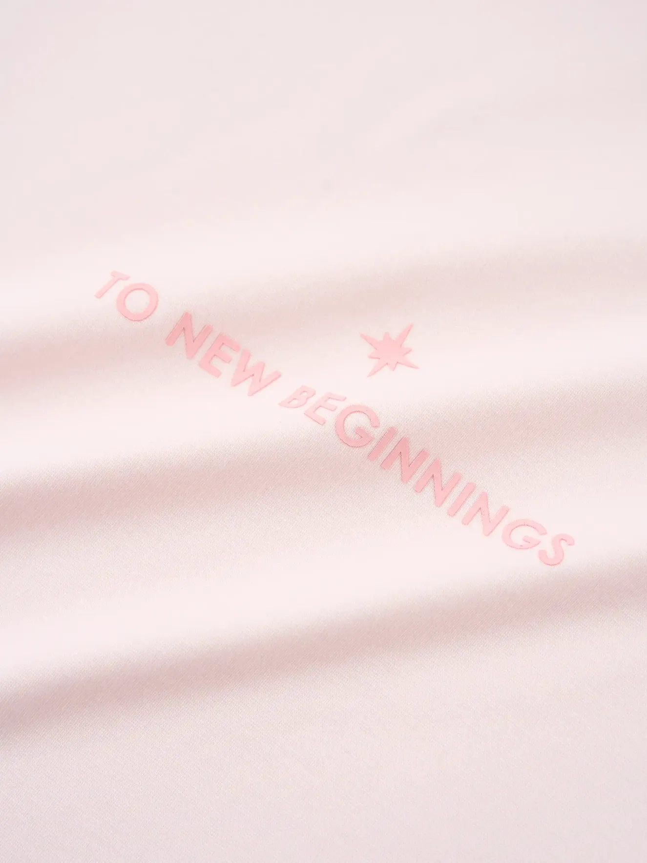 Áo Thun Nữ Ngắn Tay 5S Fashion In Chữ Phom Loose Fit W0ATS26035