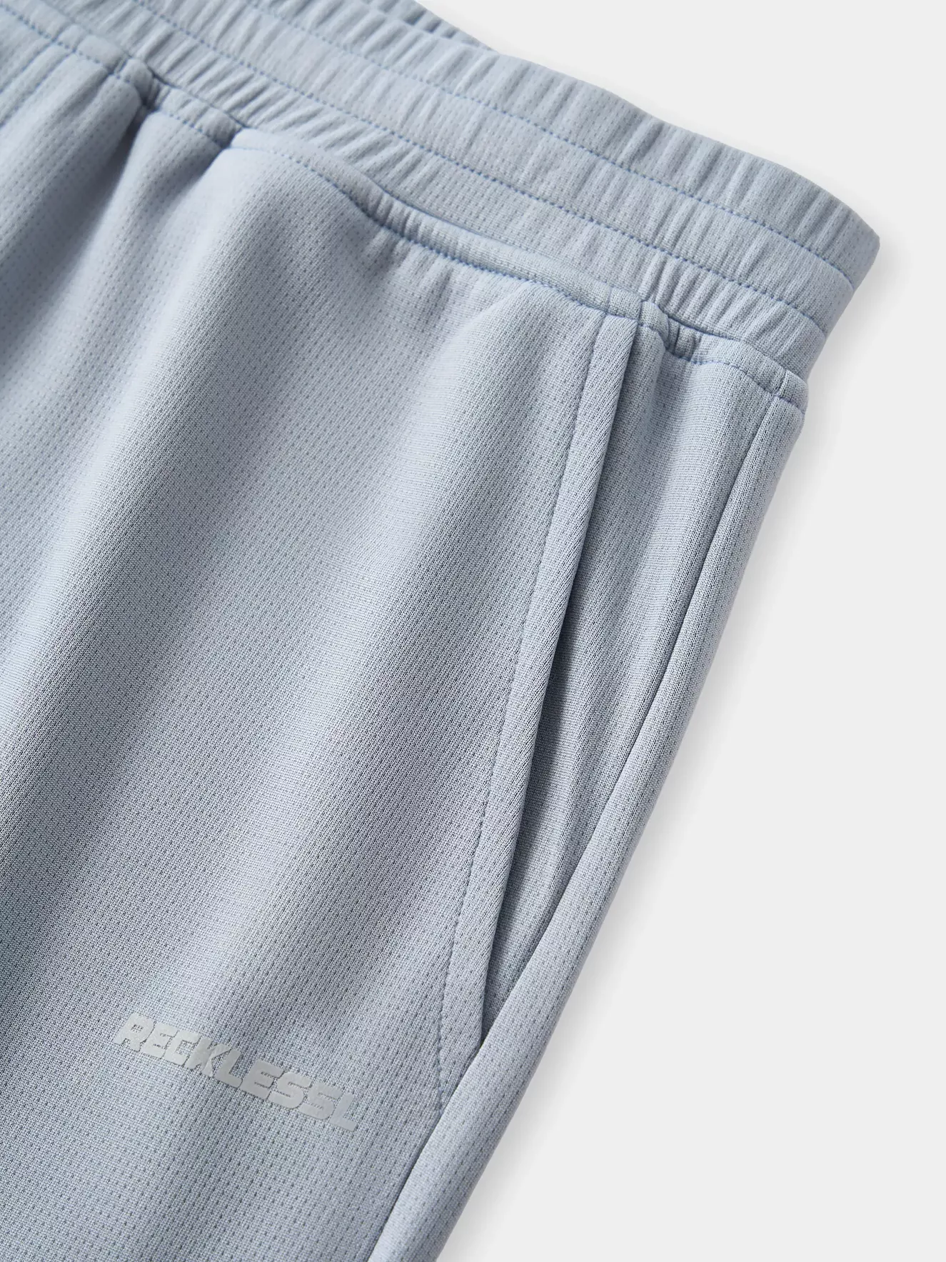 Quần Short Nam RECKLESSL 5S Fashion Phom Slimfit MBQST26008