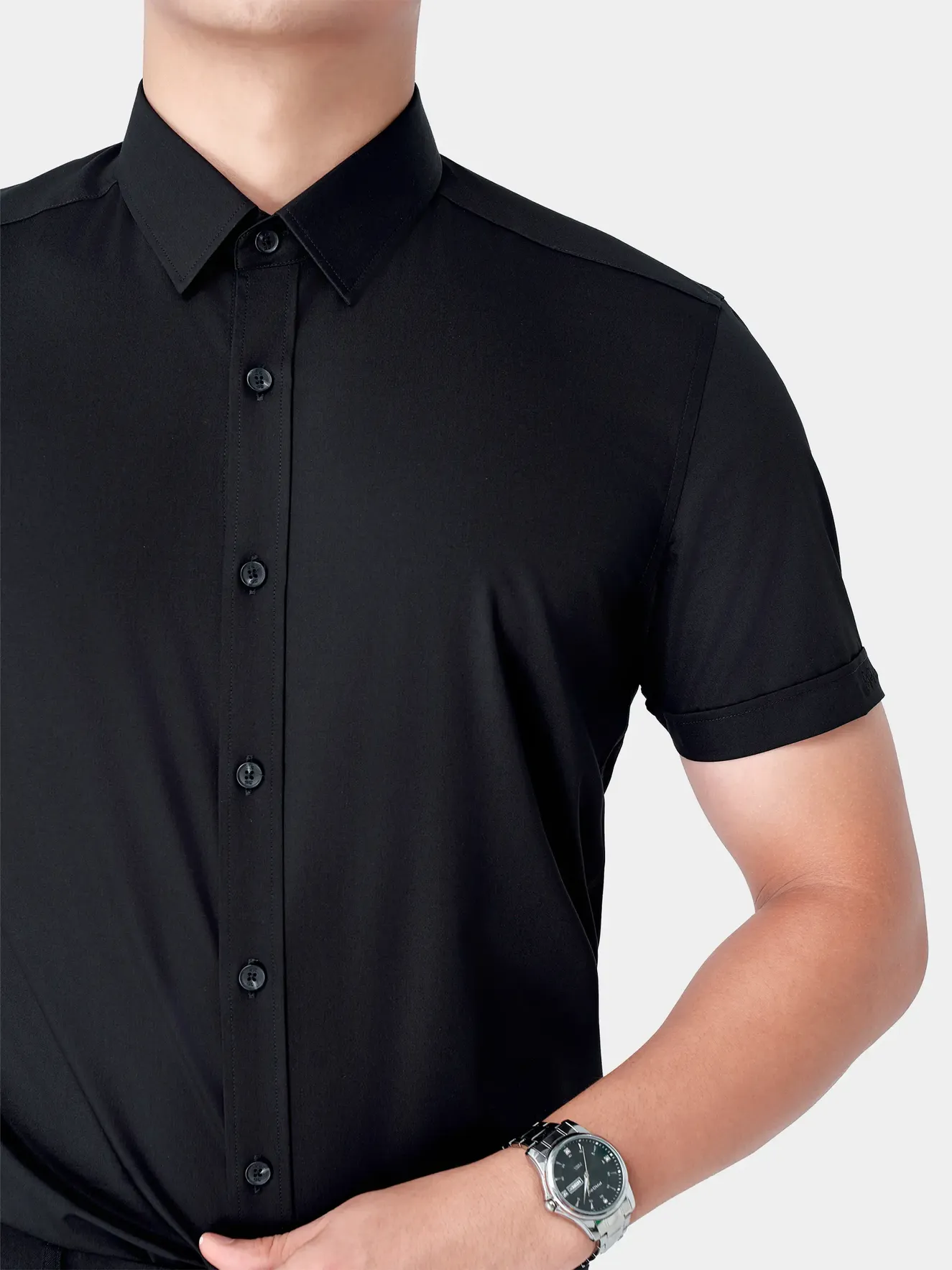 Áo Sơ Mi Nam Ngắn Tay 5S Fashion Màu Đen ASC24006