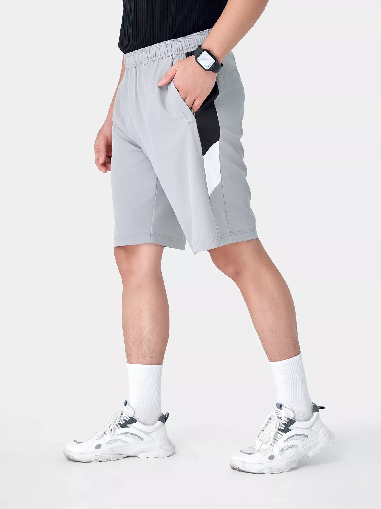 Quần Short Thể Thao Nam Cạp Chun Can Phối Regular QST24001