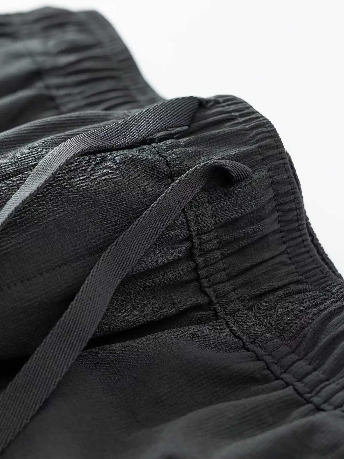 Quần Short Thể Thao Nam 5S Fashion Cạp Chun Regular QST24022