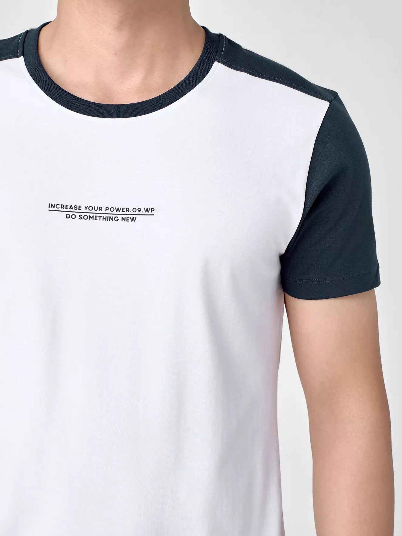 Áo Thun Nam Ngắn Tay 5S Fashion Tay Raglan Slimfit ATS24017