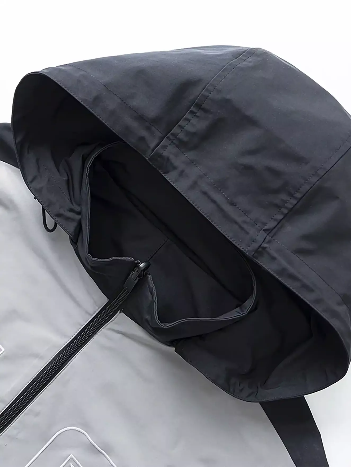 Áo Khoác Gió Nam Mặc Được Hai Mặt 5S Fashion Slimfit AKG23001