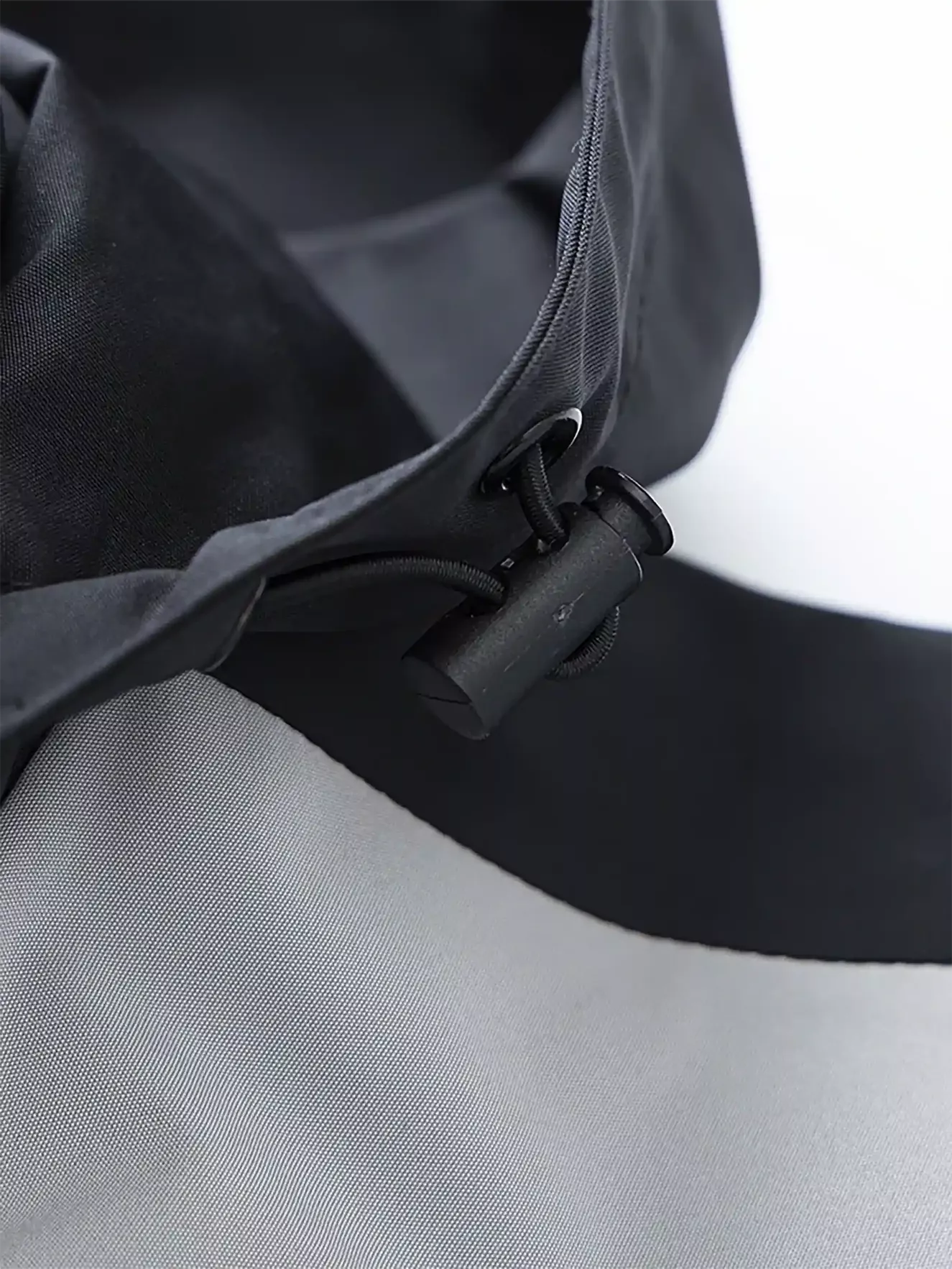 Áo Khoác Gió Nam Mặc Được Hai Mặt 5S Fashion Slimfit AKG23001