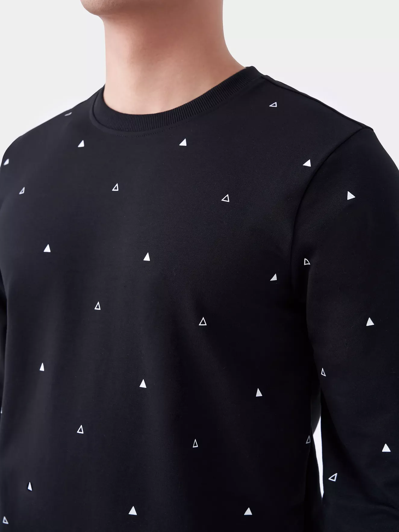 Áo Nỉ Cổ Tròn 5S Fashion In Tràn Slimfit ANO23028