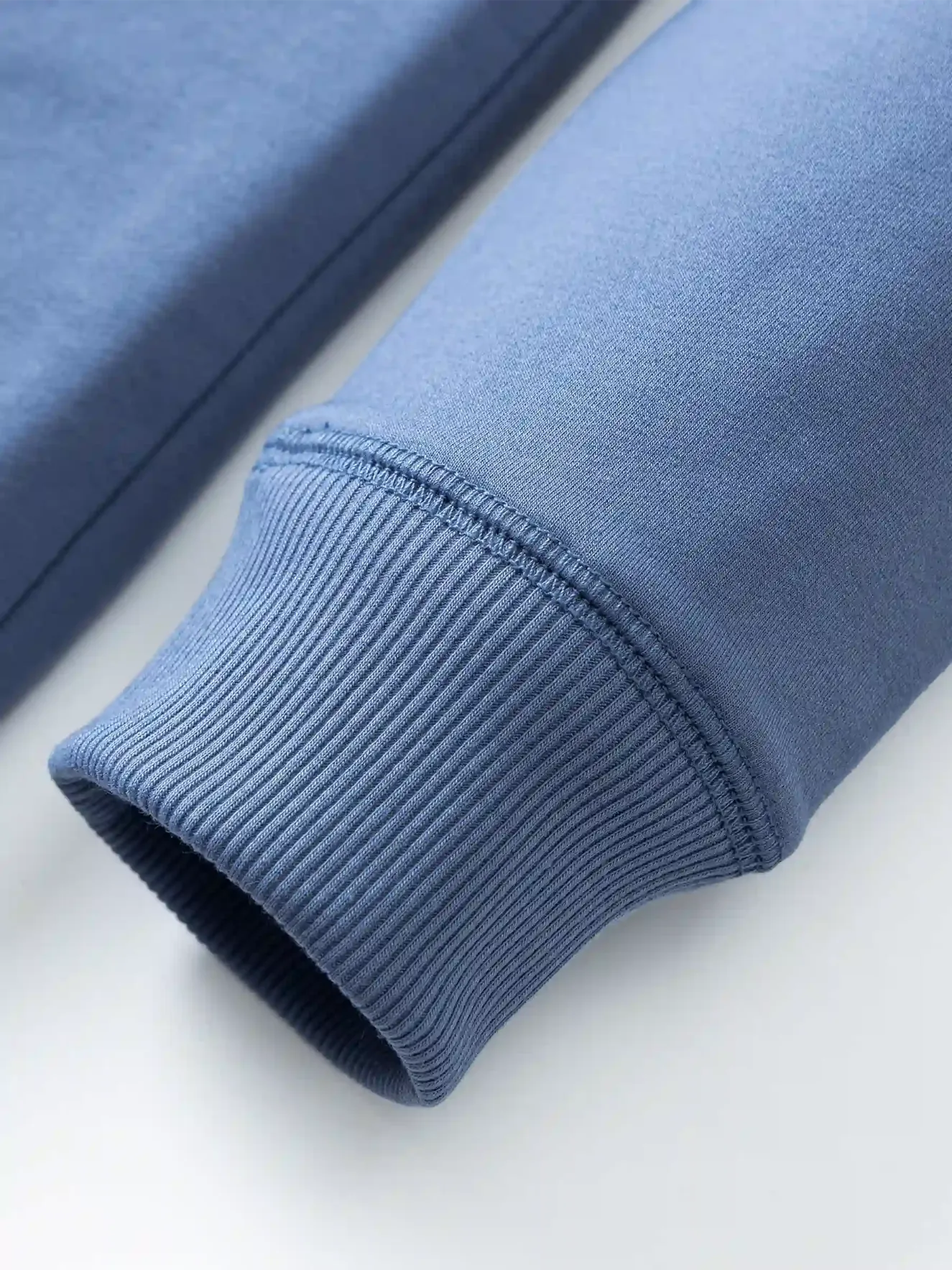 Áo Nỉ Cổ Tròn 5S Fashion Trơn Slimfit ANO23030