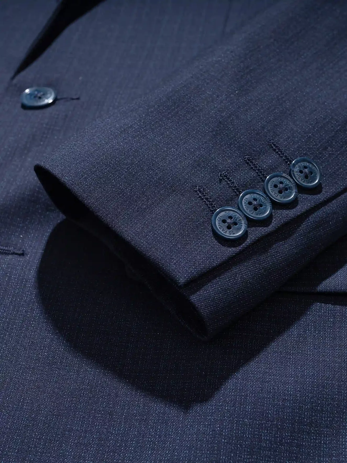 Áo Vest Kẻ Caro Chìm 5S Fashion Form Regular Fit AVE23002