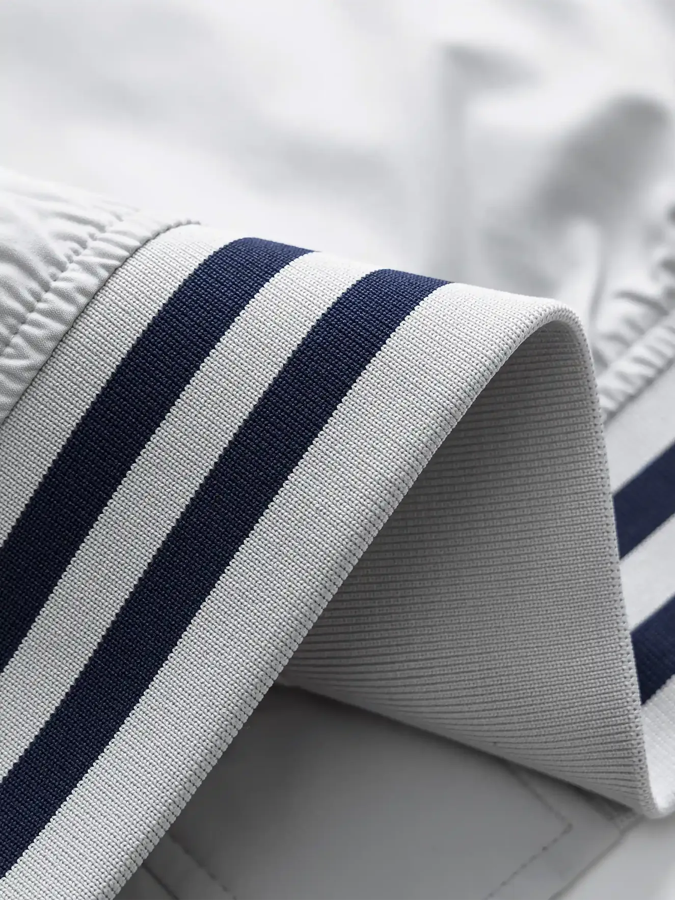 Áo Khoác Bomber Phối Màu 2 Lớp Lót Nỉ 5S Slimfit AKB23013