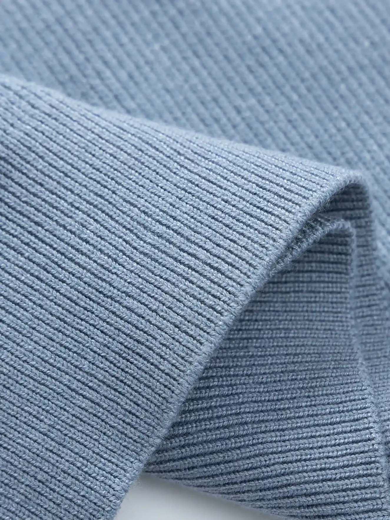 Áo len trơn Slimfit 5S Fashion ALO23003