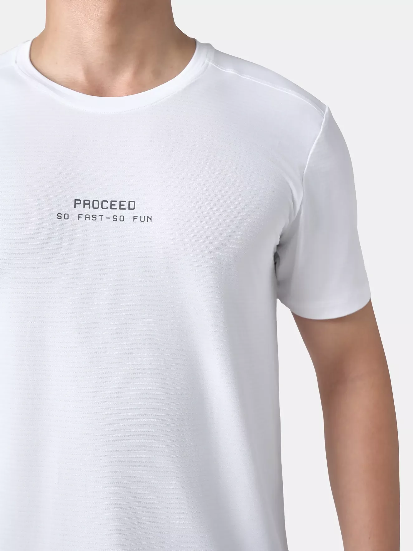 Áo Thun Nam 5S Fashion Siêu Nhẹ Mát In Chữ Phom Slimfit ATS24061