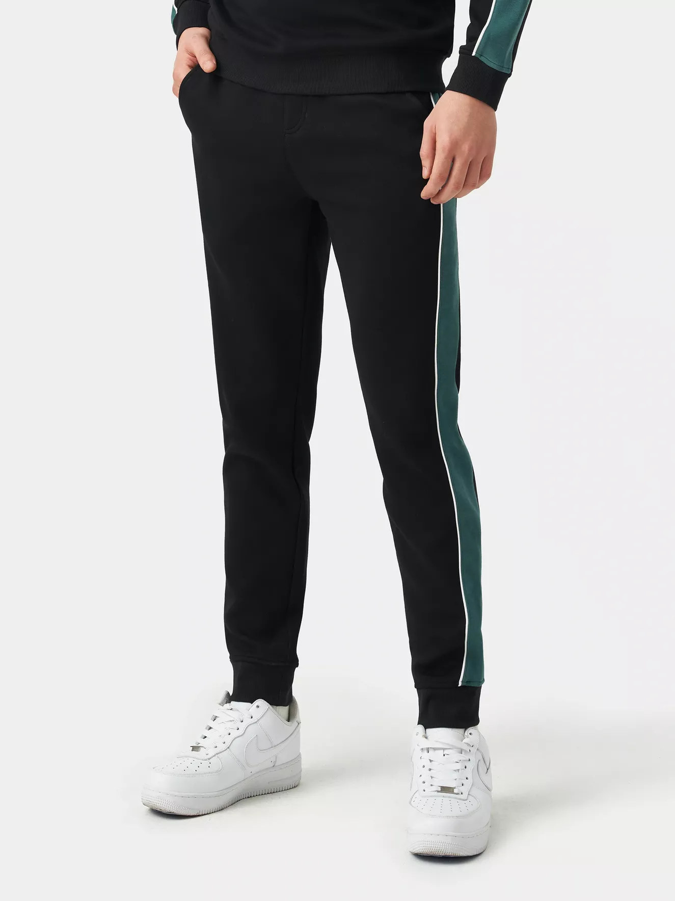 Bộ Quần Áo Nỉ Dài Tay Can Phối 5S Fashion Phom Slimfit BNI23017