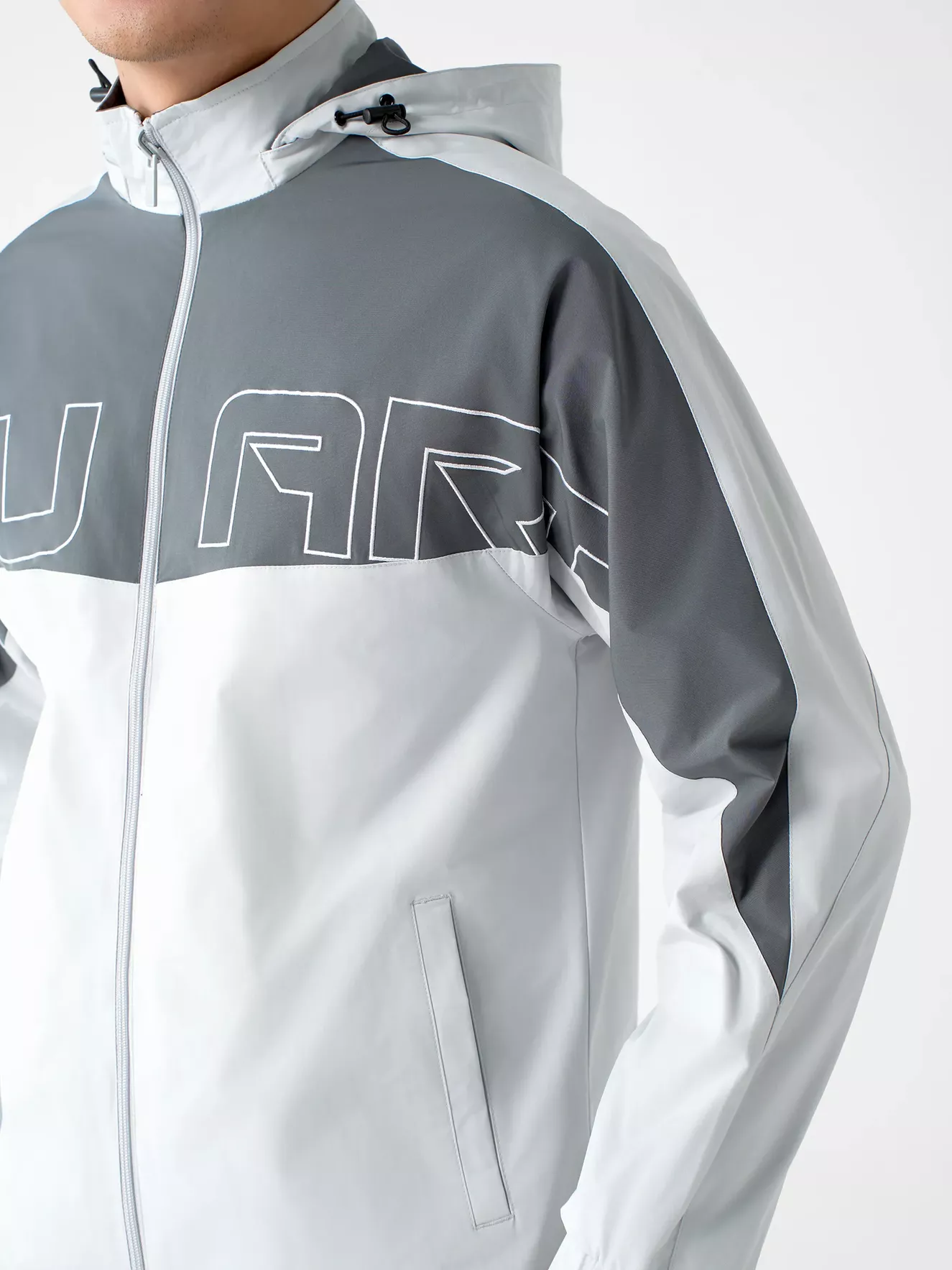 Áo Khoác Gió Nam Mặc Được Hai Mặt 5S Fashion Slimfit AKG24016