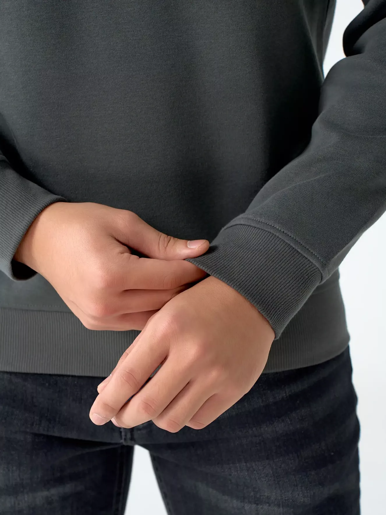 Áo Nỉ Nam Thu Đông 5S Fashion Trơn Basic Phom Slimfit ANI24027