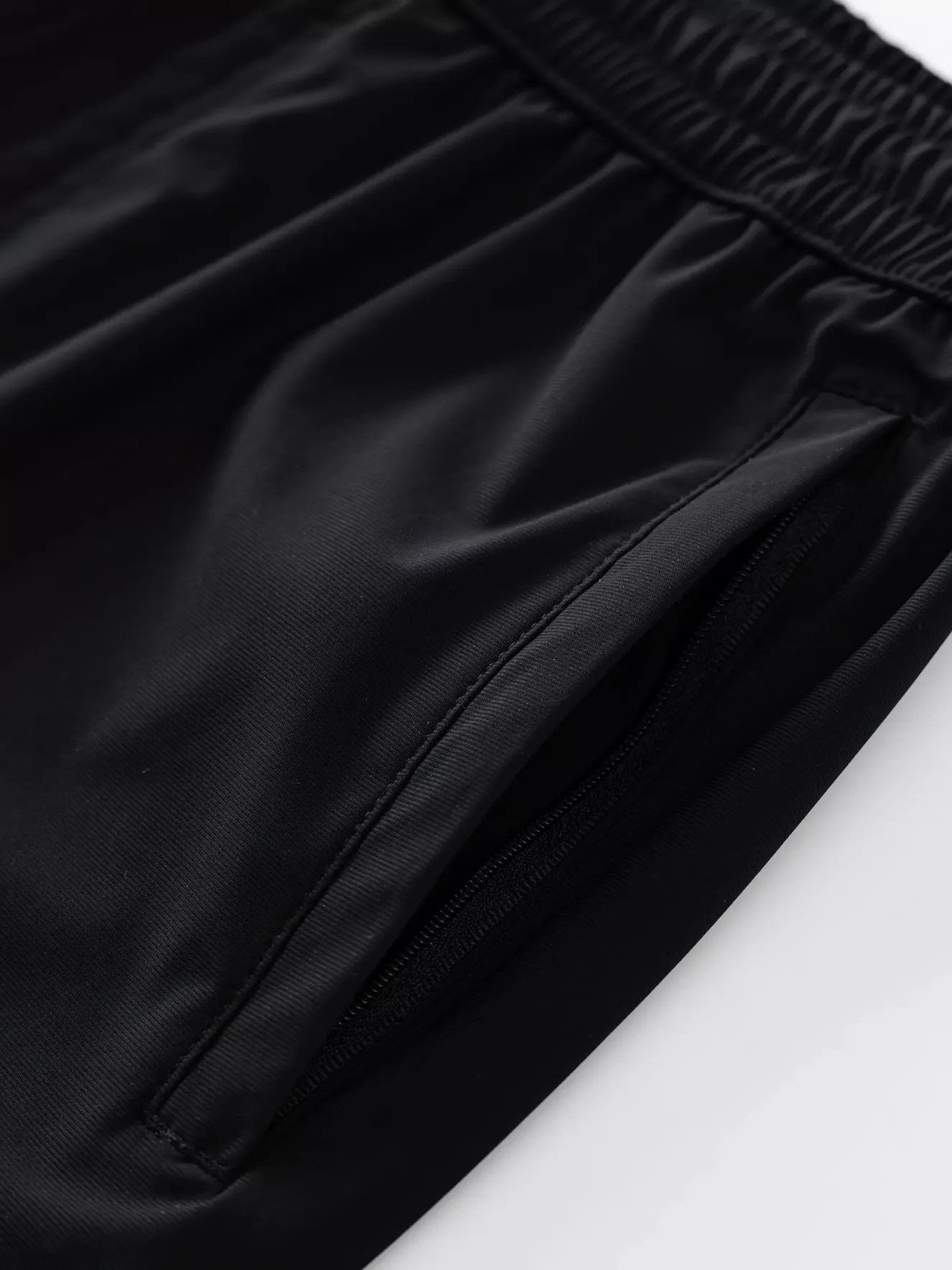 Quần Dài Thể Thao Nam 5S Fashion In Chữ Phom Slimfit QDT24002