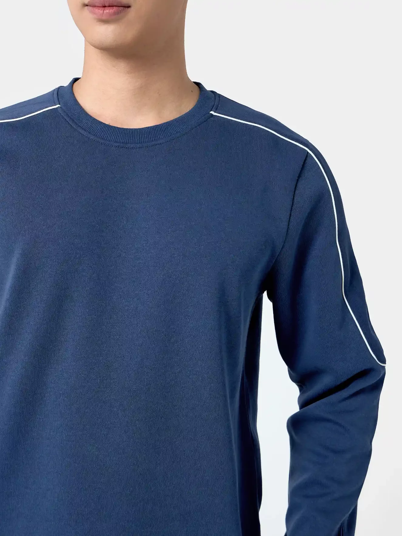 Áo Nỉ Nam Phối Line 5S Fashion Phom Slimfit BANI24020