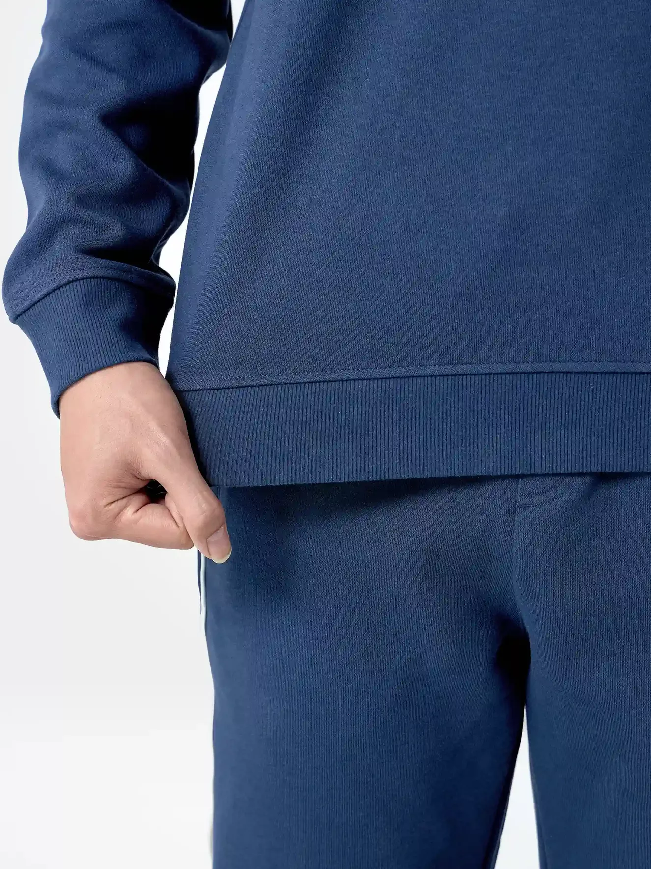 Áo Nỉ Nam Phối Line 5S Fashion Phom Slimfit BANI24020