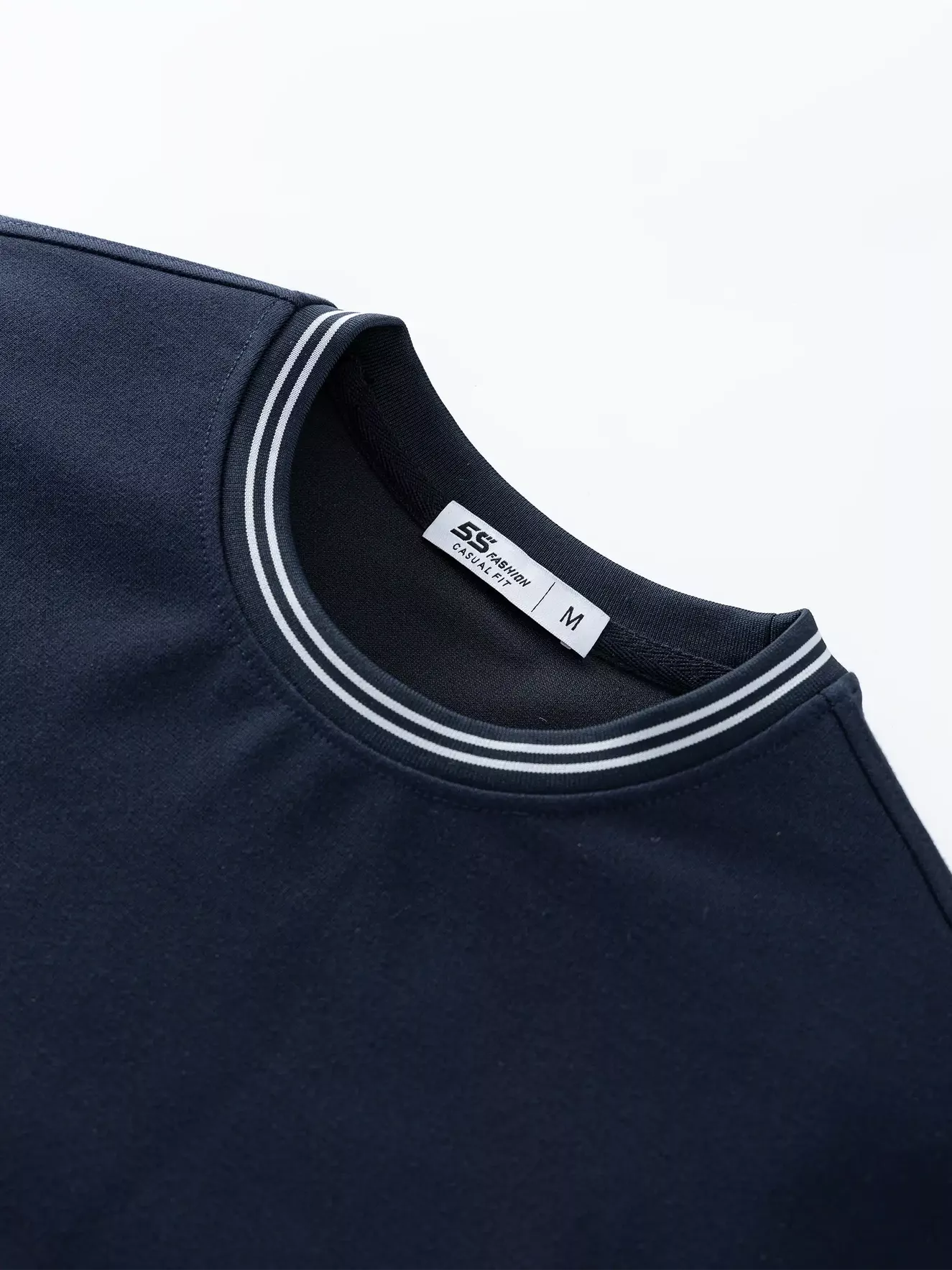 Áo Nỉ Nam Cổ Dệt Hiệu Ứng 5S Fashion Phom Casual BANI24009