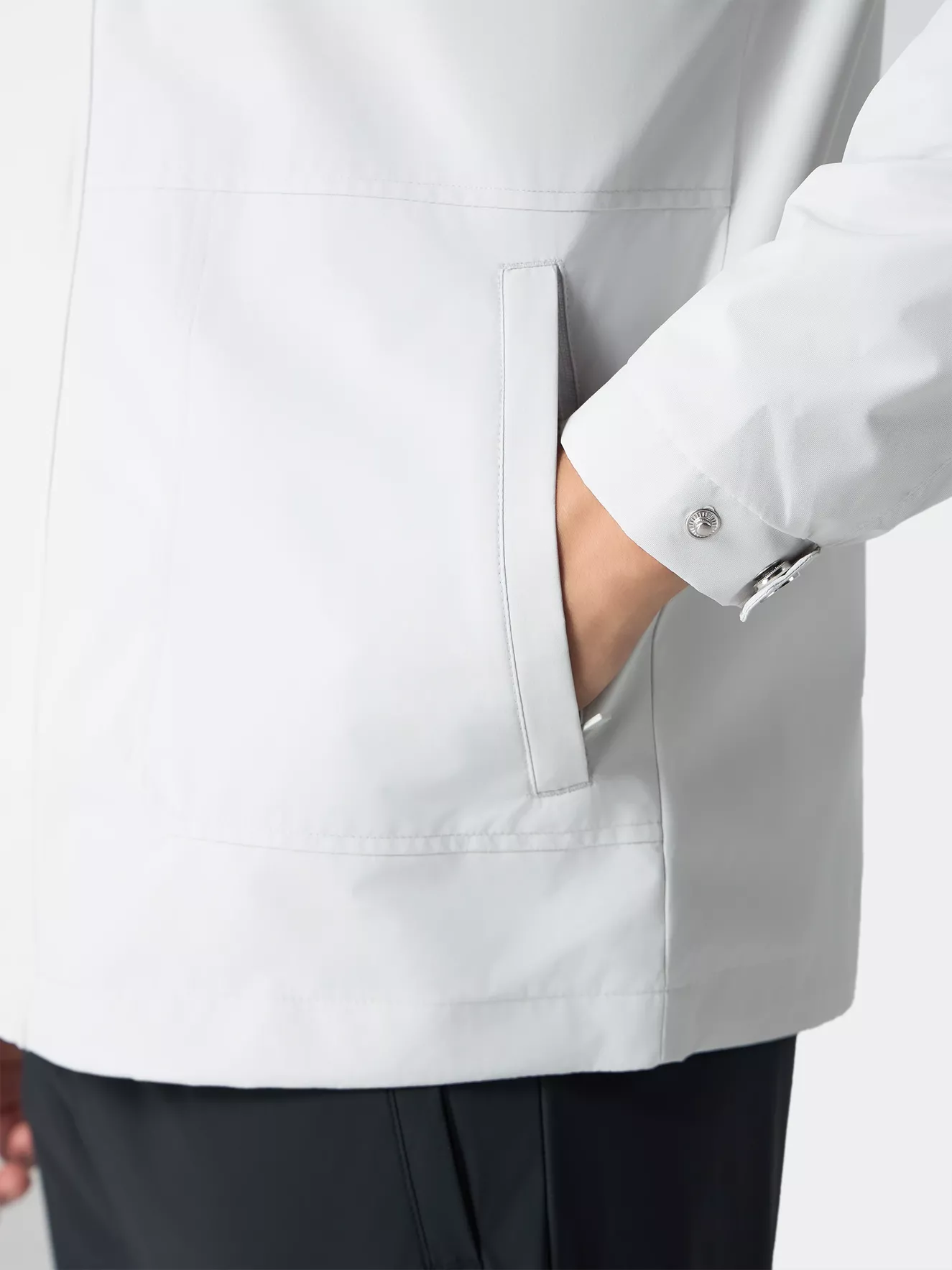 Áo Khoác Thời Trang Nam 5S Fashion Cổ Trụ In Chữ Slimfit AKH24008