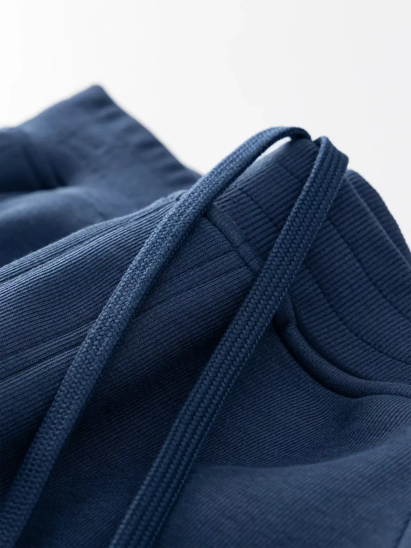 Quần Nỉ Nam 5S Fashion Cạp Chun Basic Slimfit BQNI24101